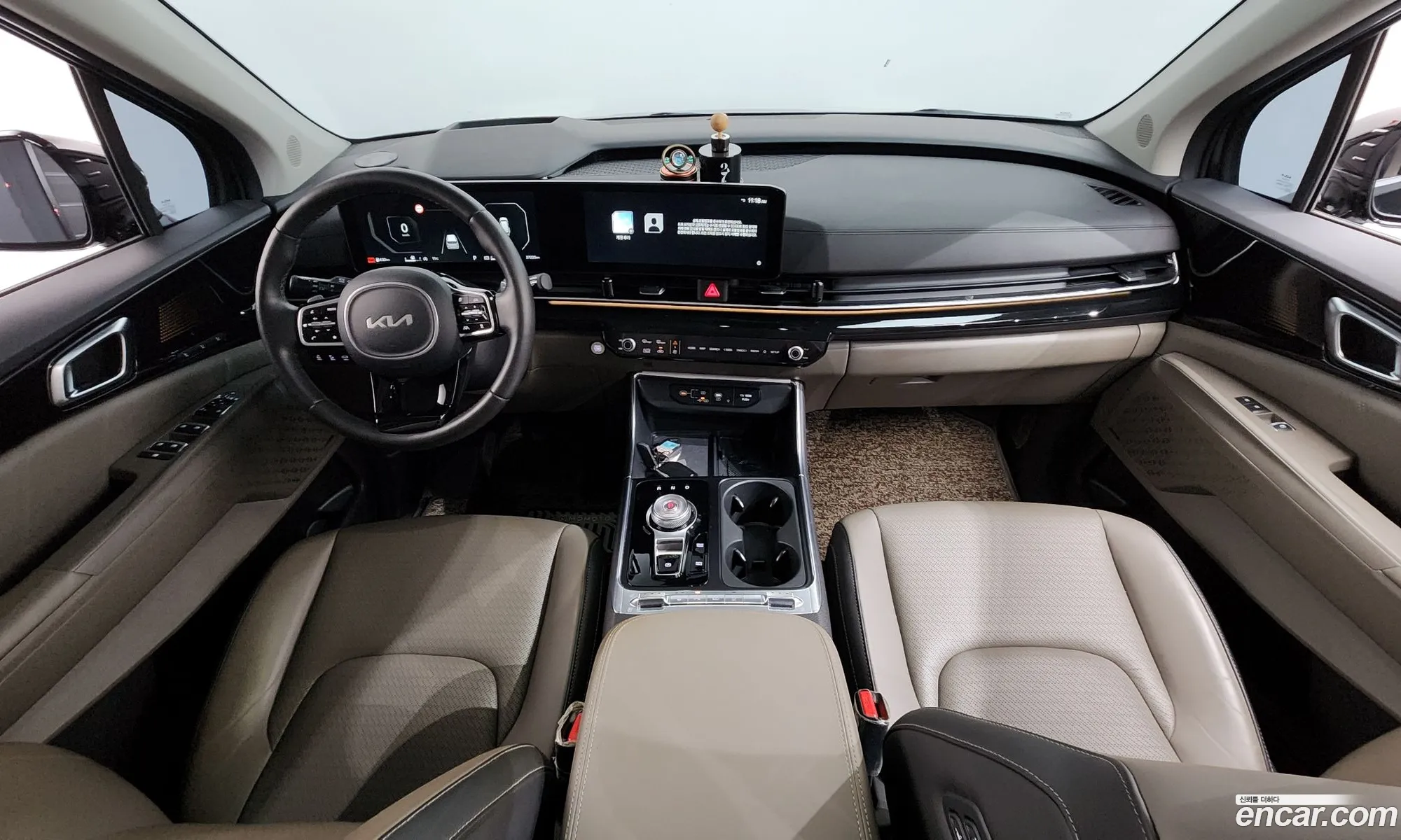 Kia Carnival 2024 — 3