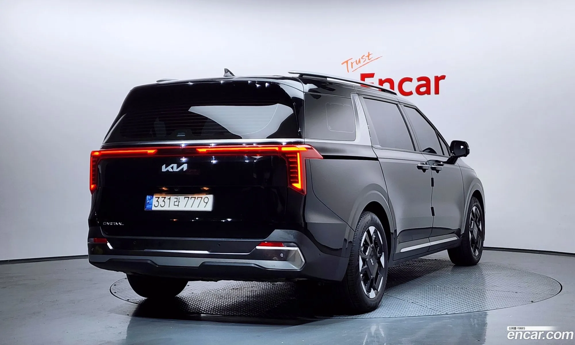 Kia Carnival 2024 — 10