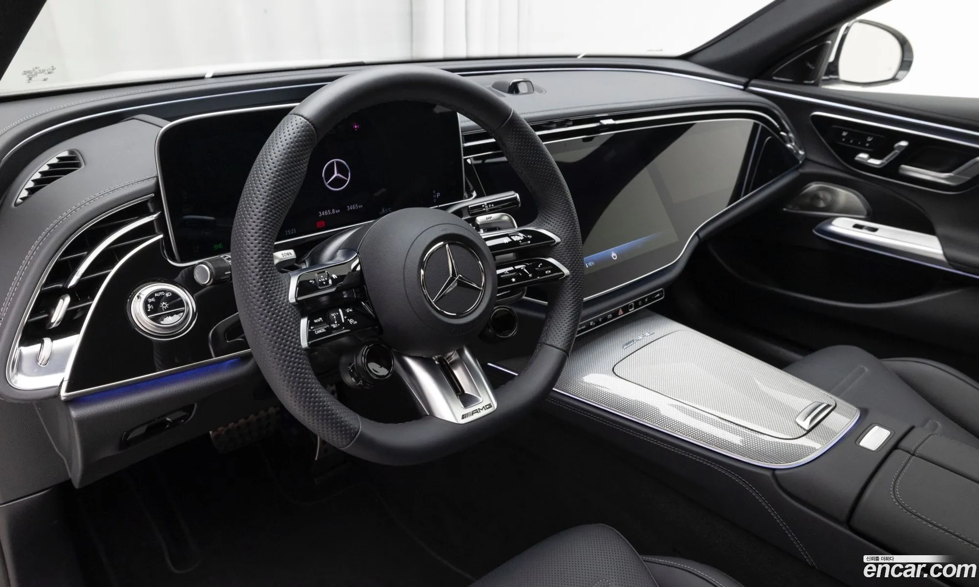 Mercedes-Benz E-Class W214 2025 — 10