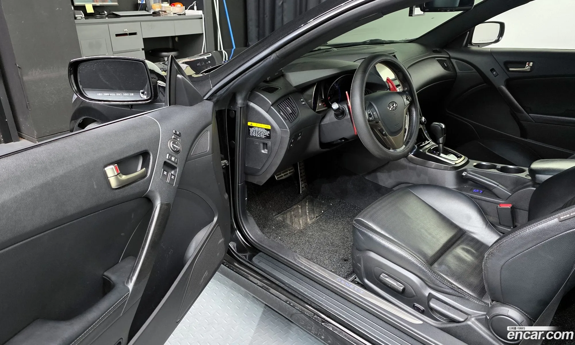 Hyundai Genesis Coupe 2012 — 5