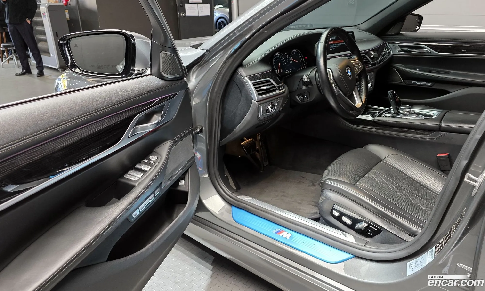 BMW 7 Series 2018 — 13