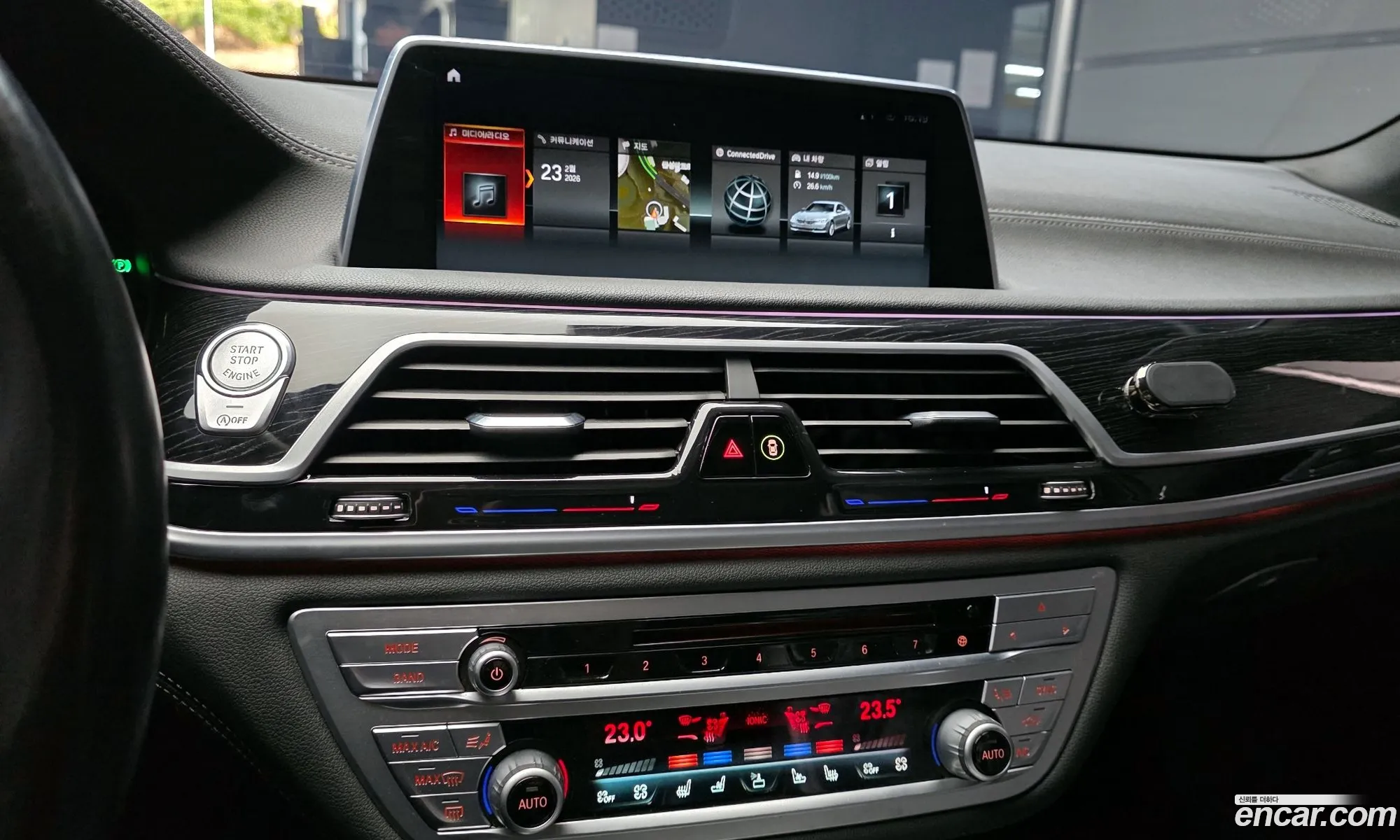 BMW 7 Series 2018 — 8