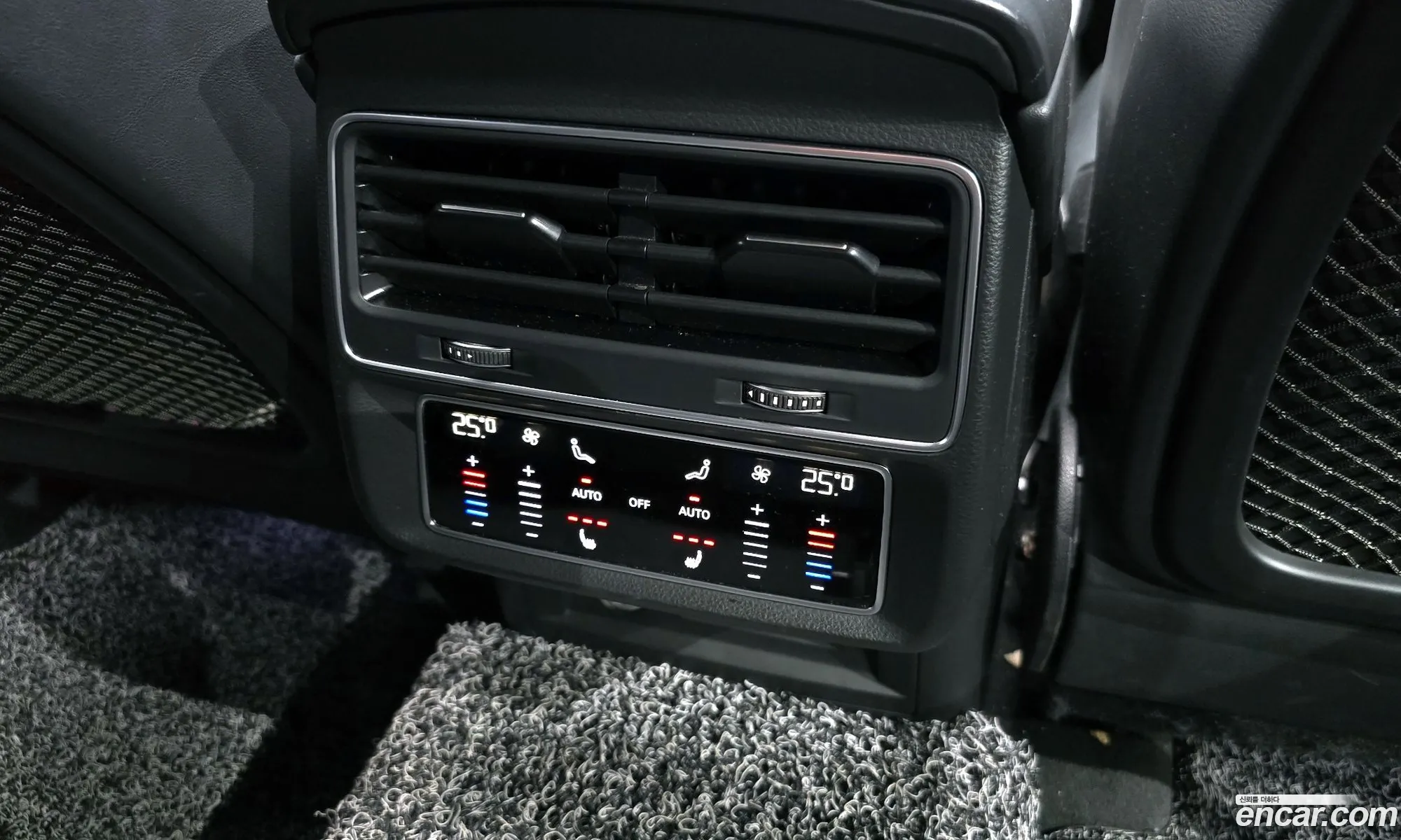 Audi Q8 2021 WAYZZZF17MD015897 — 16