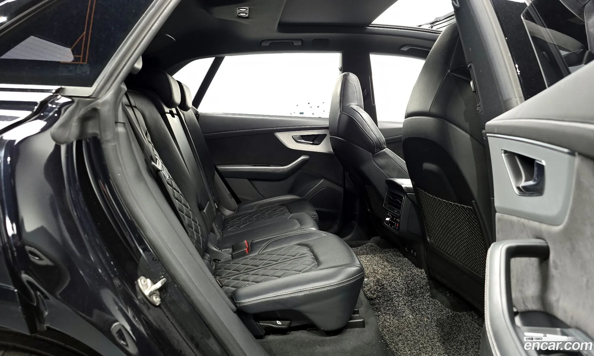 Audi Q8 2021 WAYZZZF17MD015897 — 18