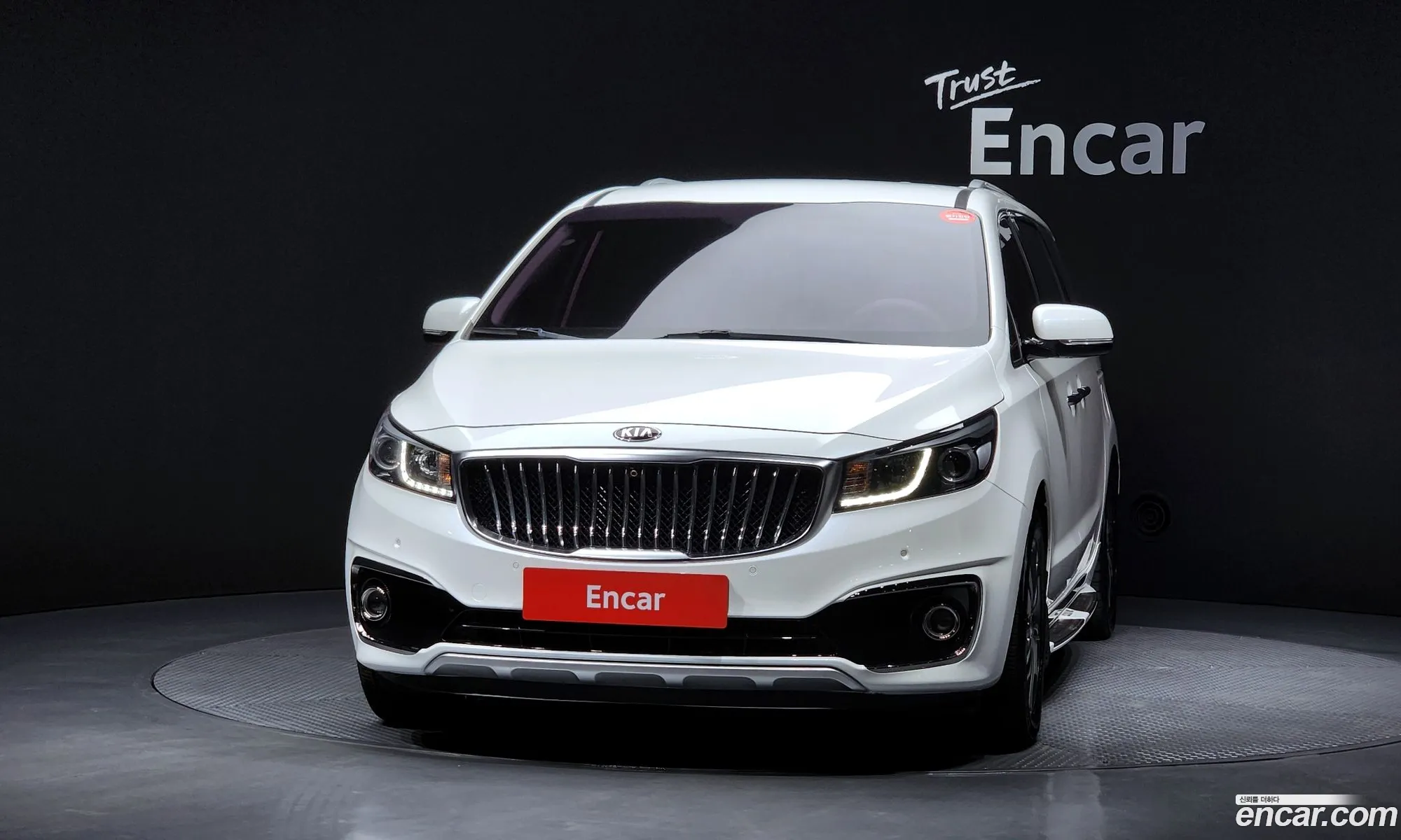 Kia Carnival 2017 — 16