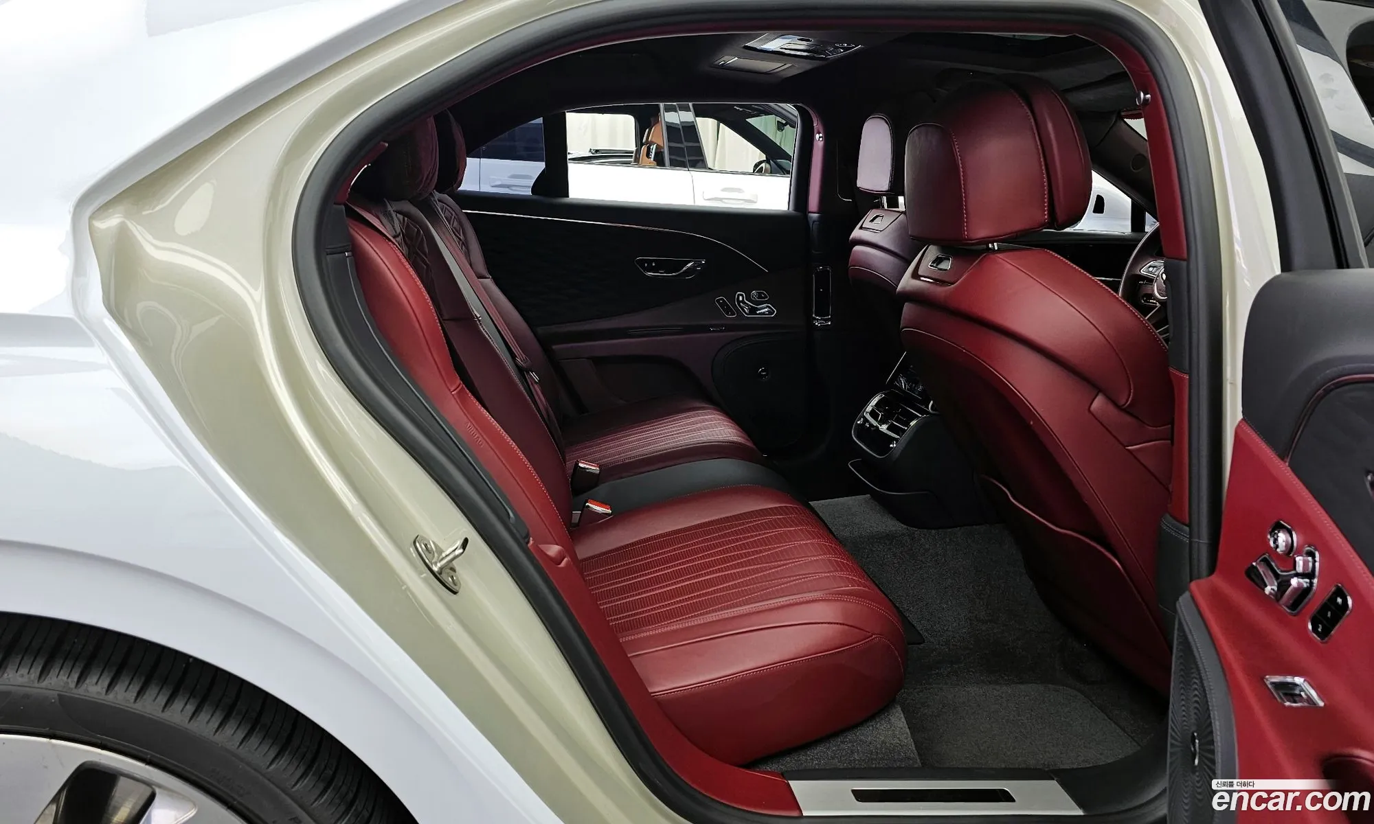 Bentley Flying Spur 2022 SCBBG53S8NC097052 — 15