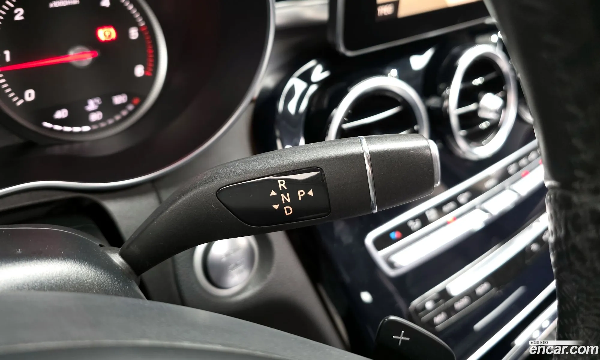 Mercedes-Benz C-Class W205 2016 WDDWH0FB8GF387809 — 14