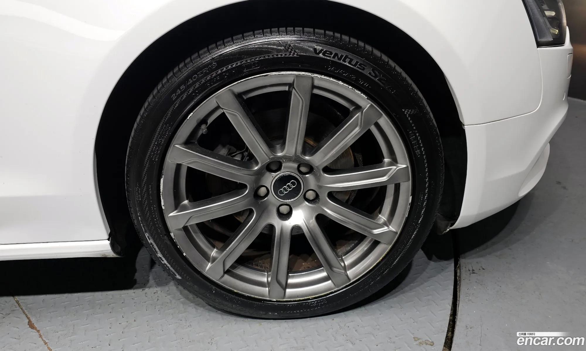 Audi A5 2014 WAUZZZ8T3EA049031 — 5
