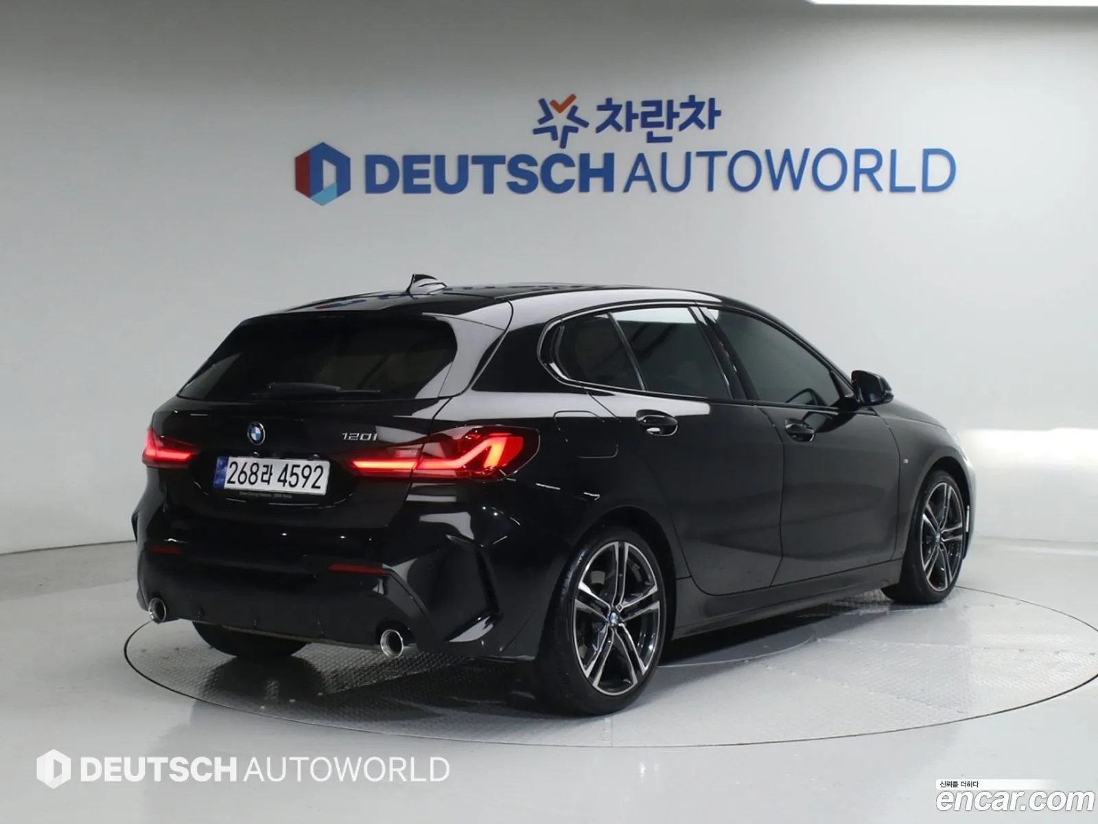 BMW 1 Series 2023 — 10