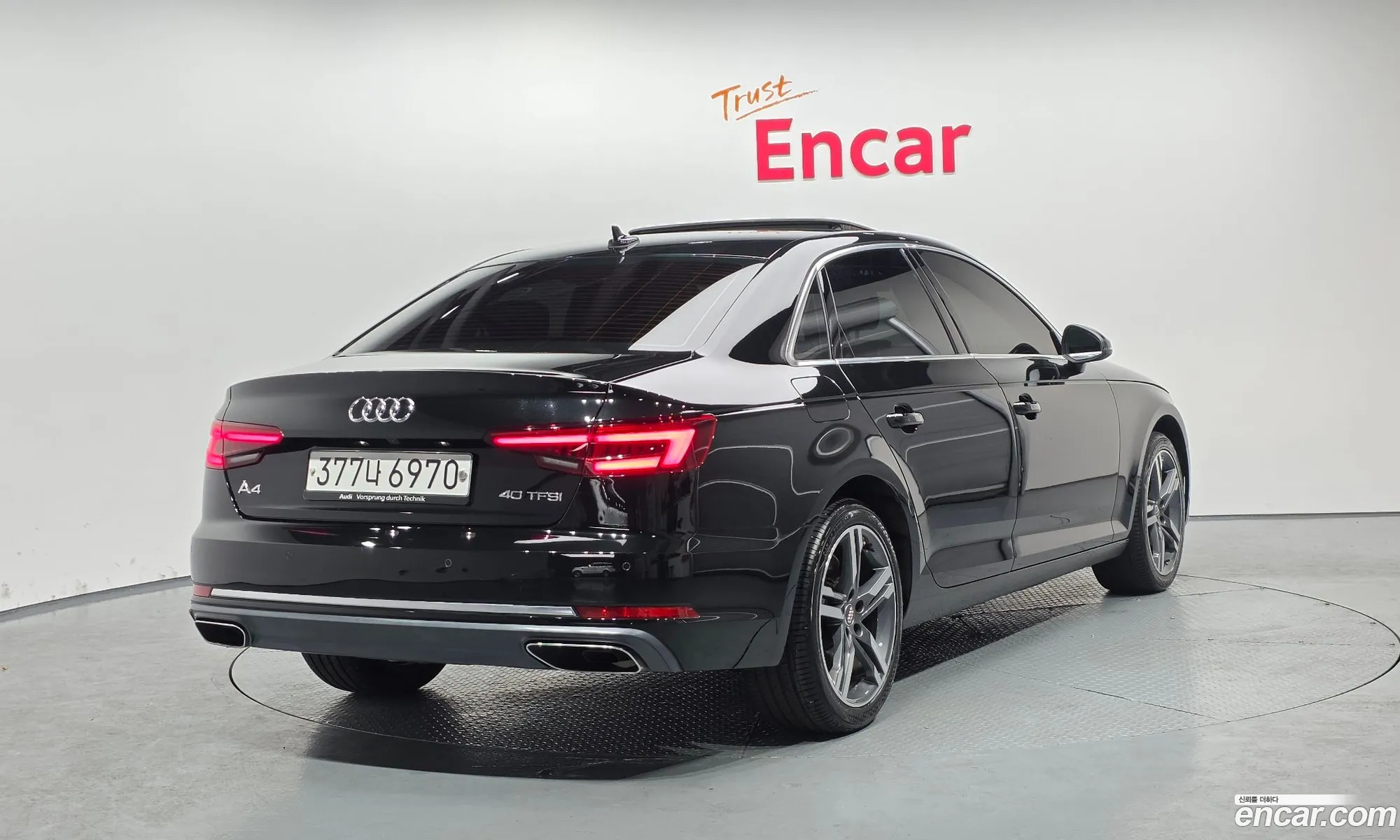 Audi A4 2019 WAUZZZF48KA125267 — 11