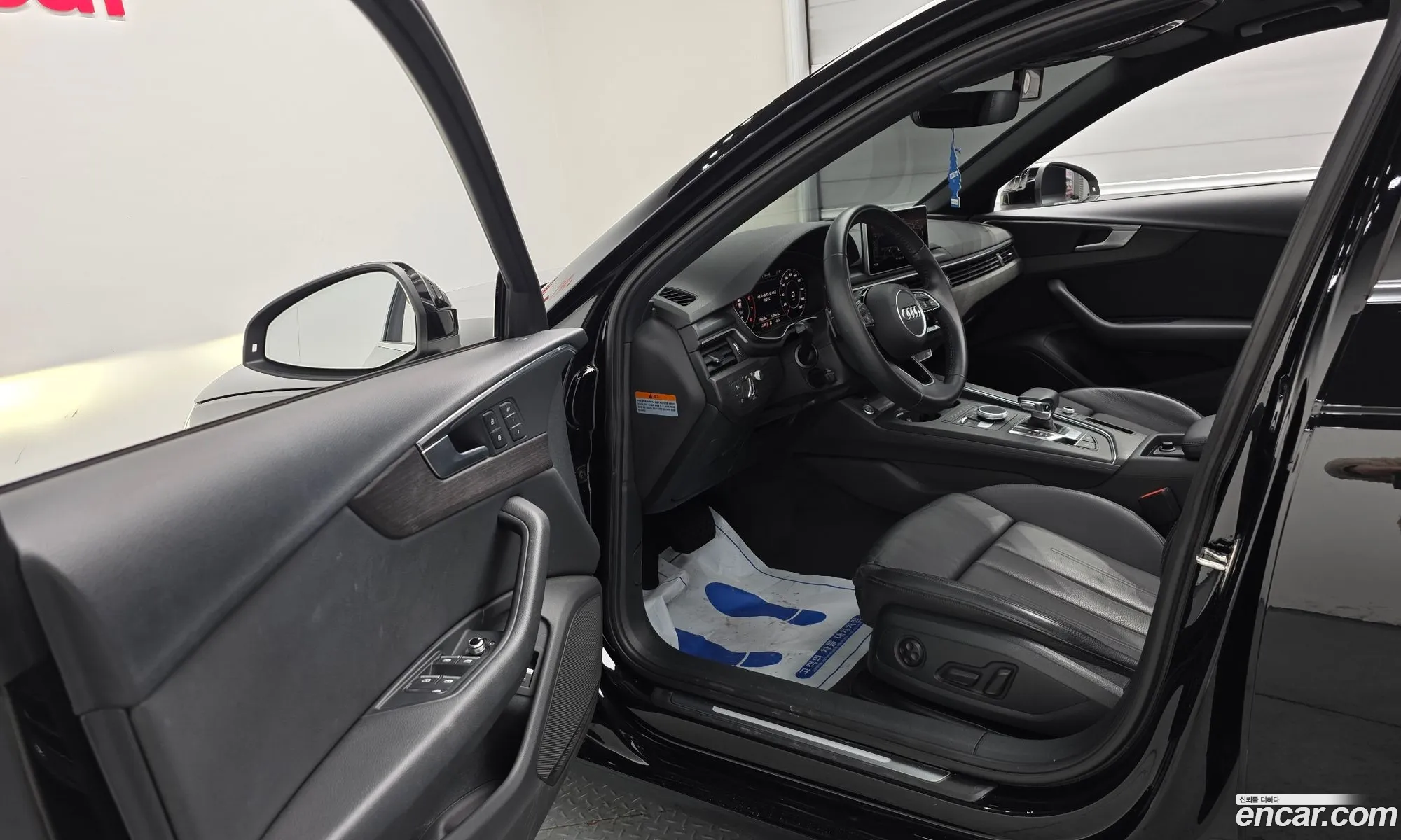 Audi A4 2019 WAUZZZF48KA125267 — 8