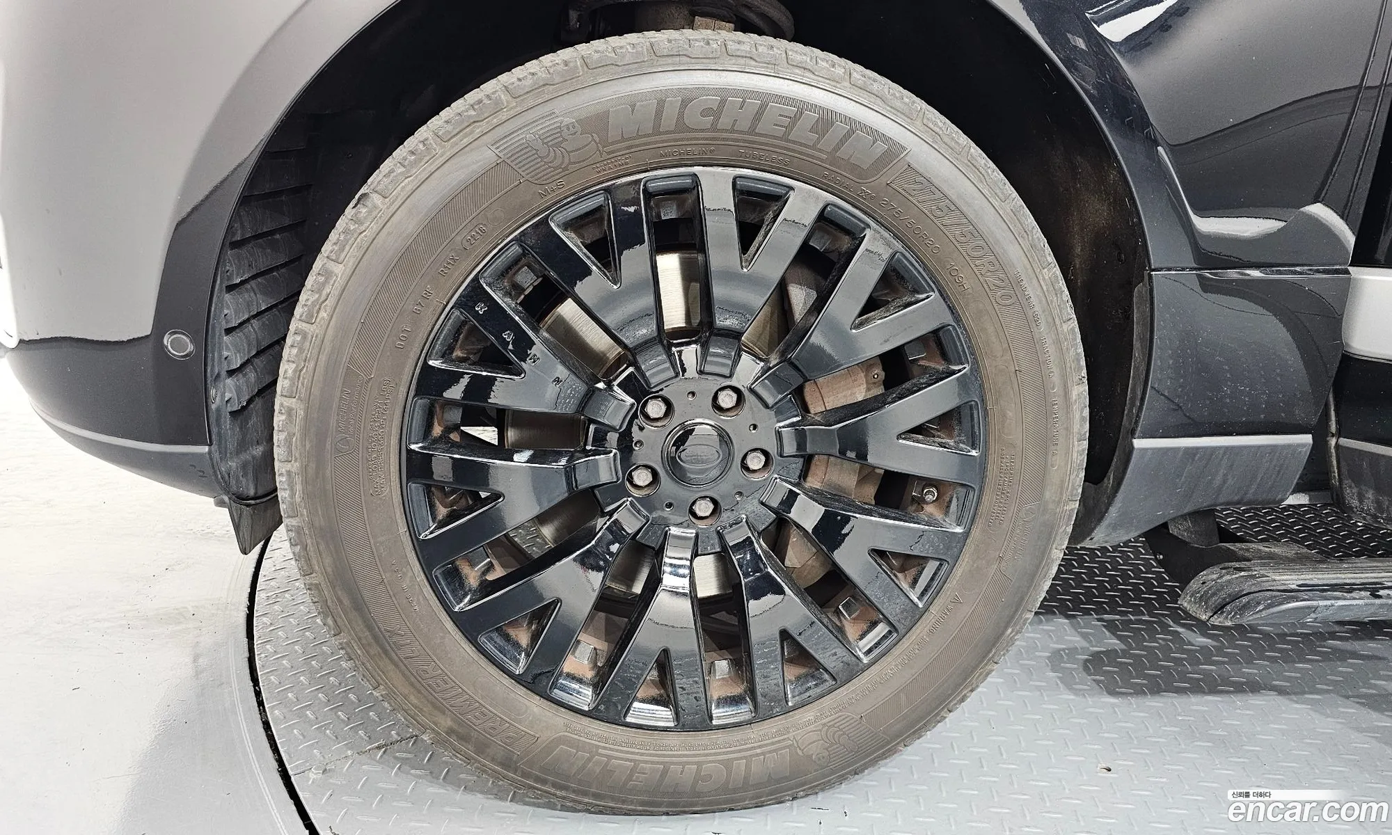 Land Rover Range Rover 2013 SALGA2JF7EA146433 — 18