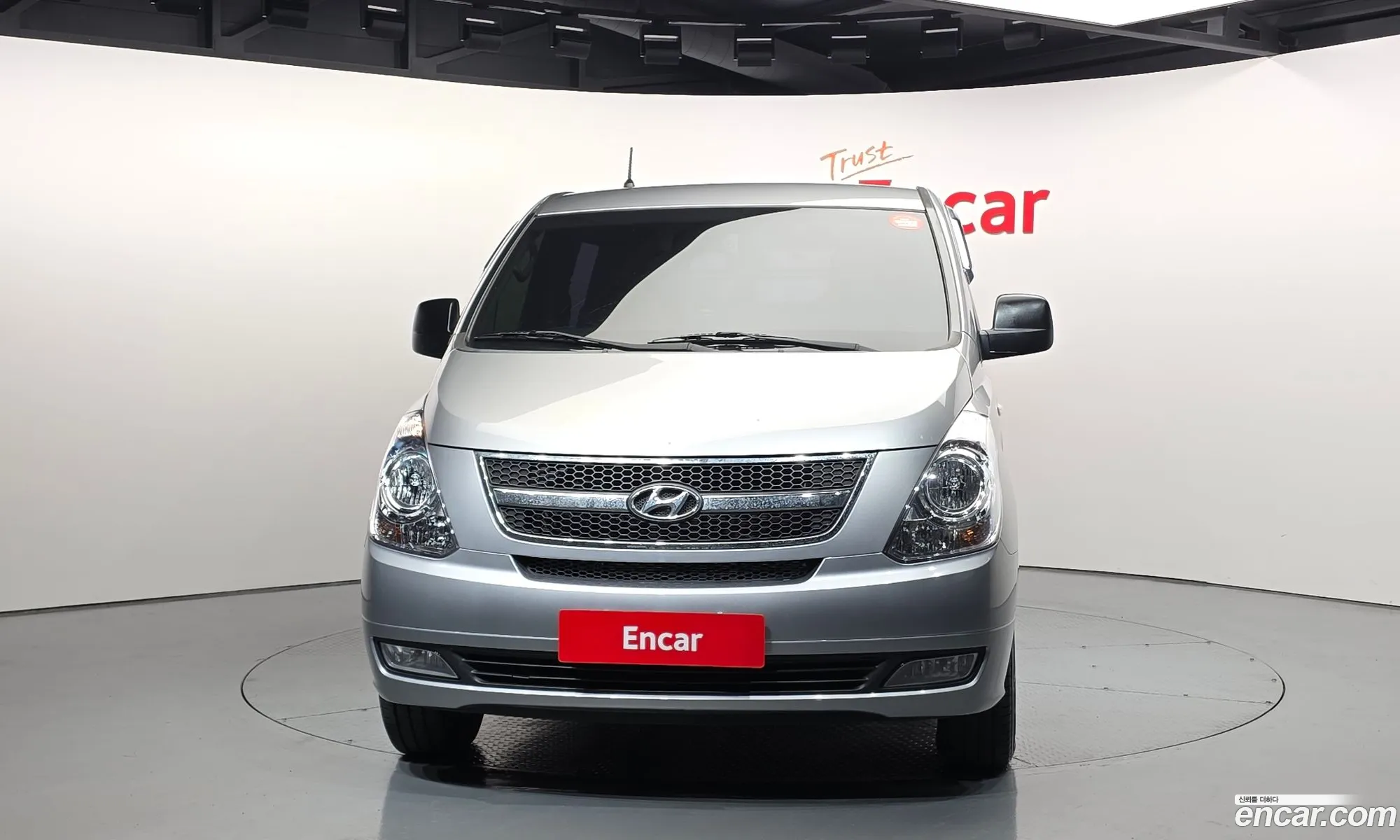Hyundai Grand Starex 2013 — 4