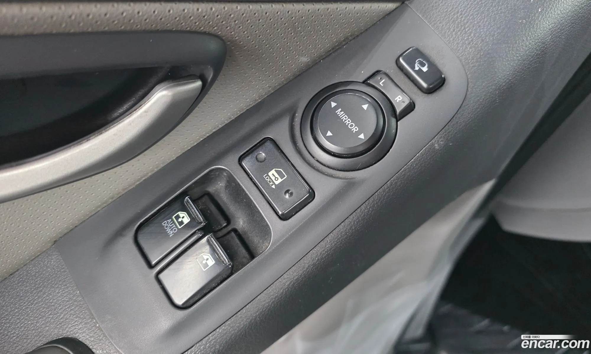 Hyundai Grand Starex 2013 — 6