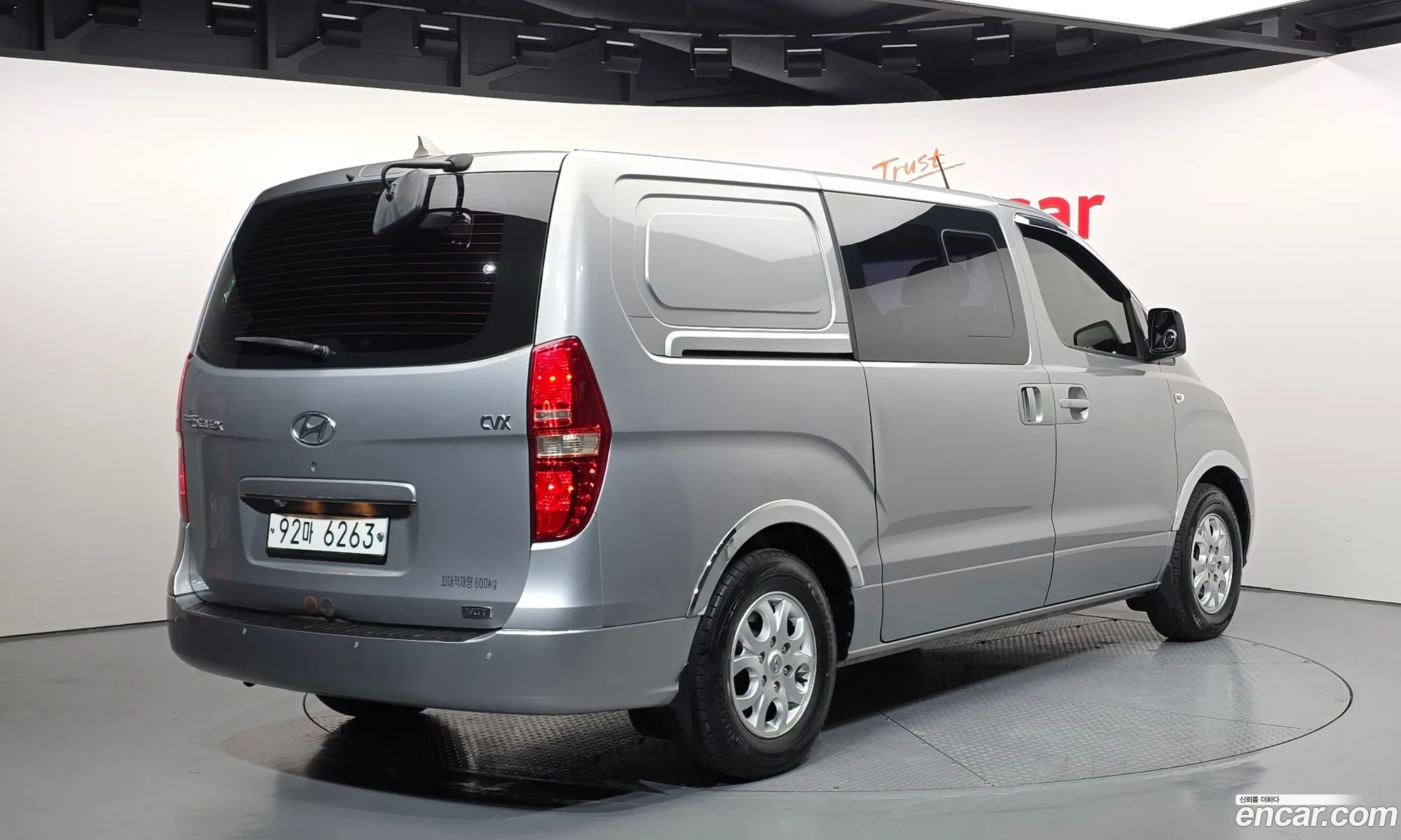 Hyundai Grand Starex 2013 — 10