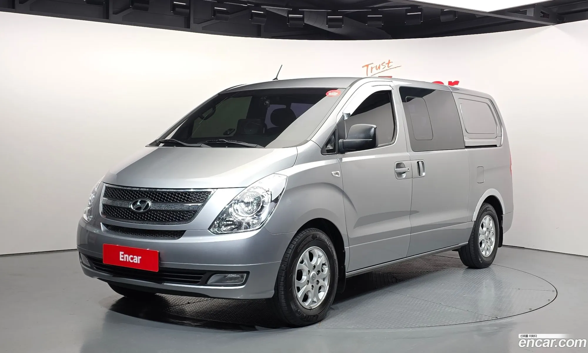 Hyundai Grand Starex 2013 — 9