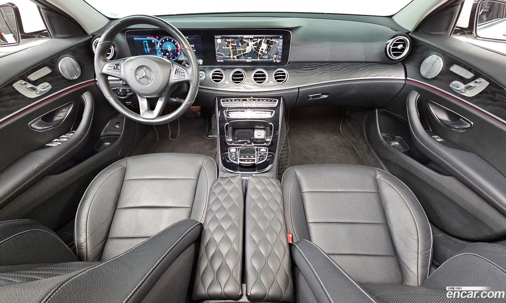 Mercedes-Benz E-Class W213 2017 — 19