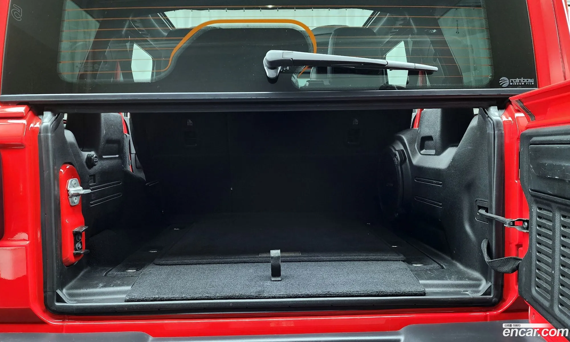 Jeep Wrangler 2020 — 18