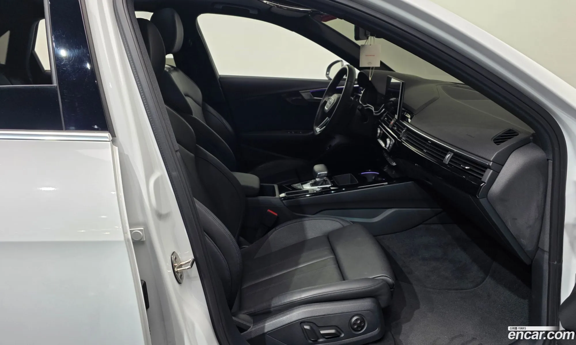 Audi A4 2021 WAYZZZF48MN001186 — 10