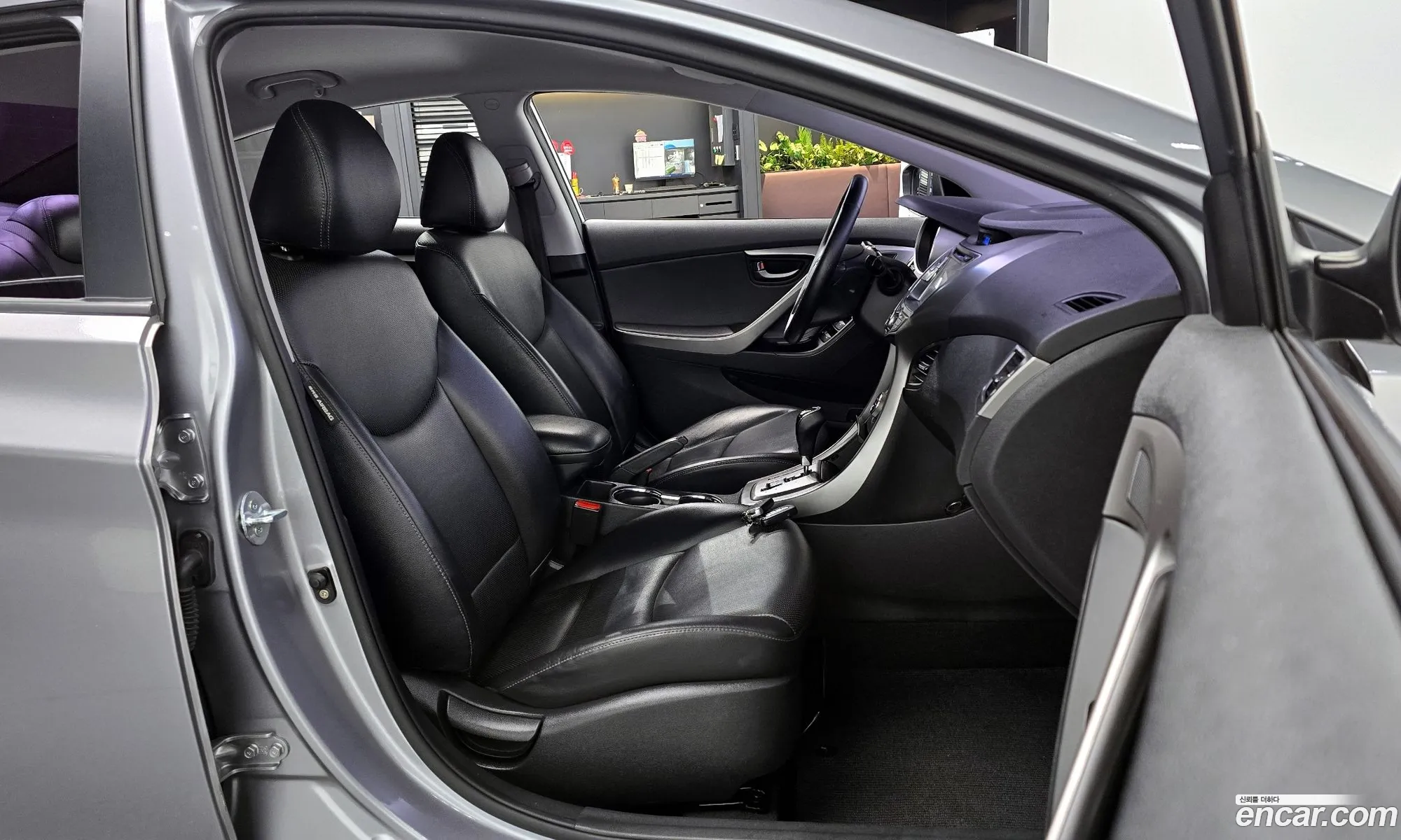 Hyundai Elantra MD 2013 — 17