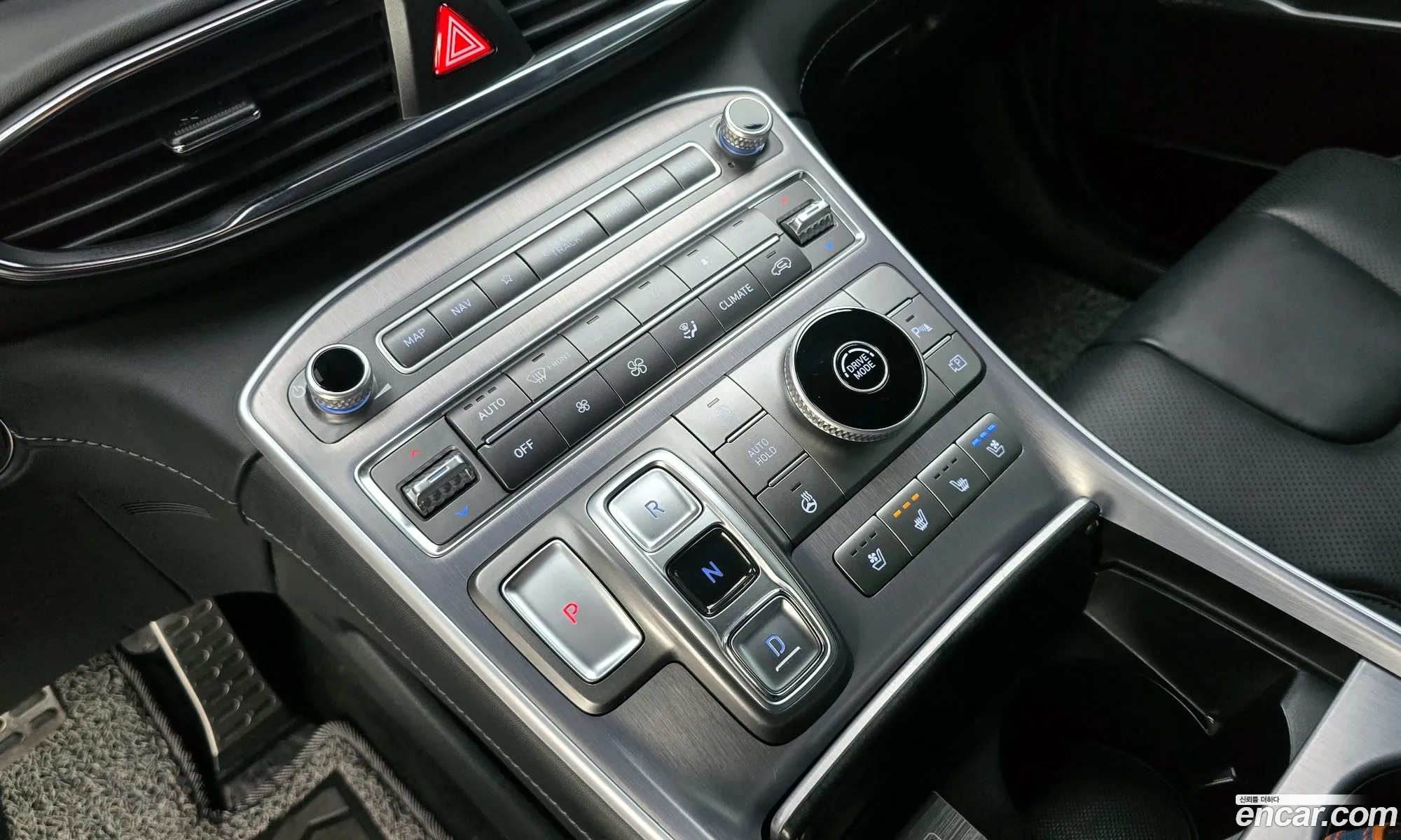 Hyundai Santa Fe 2020 — 16