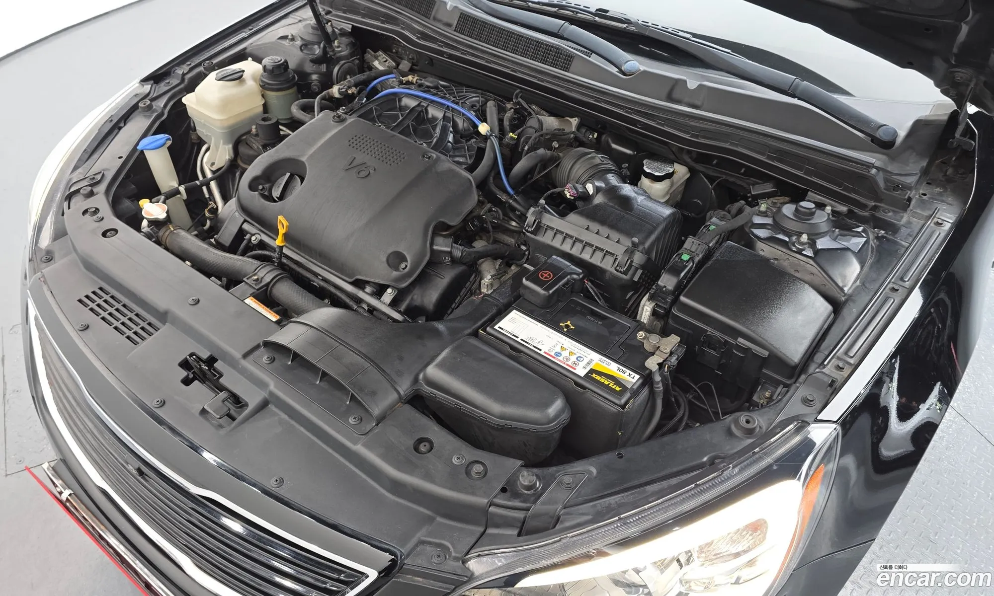 Kia K7 2011 — 7
