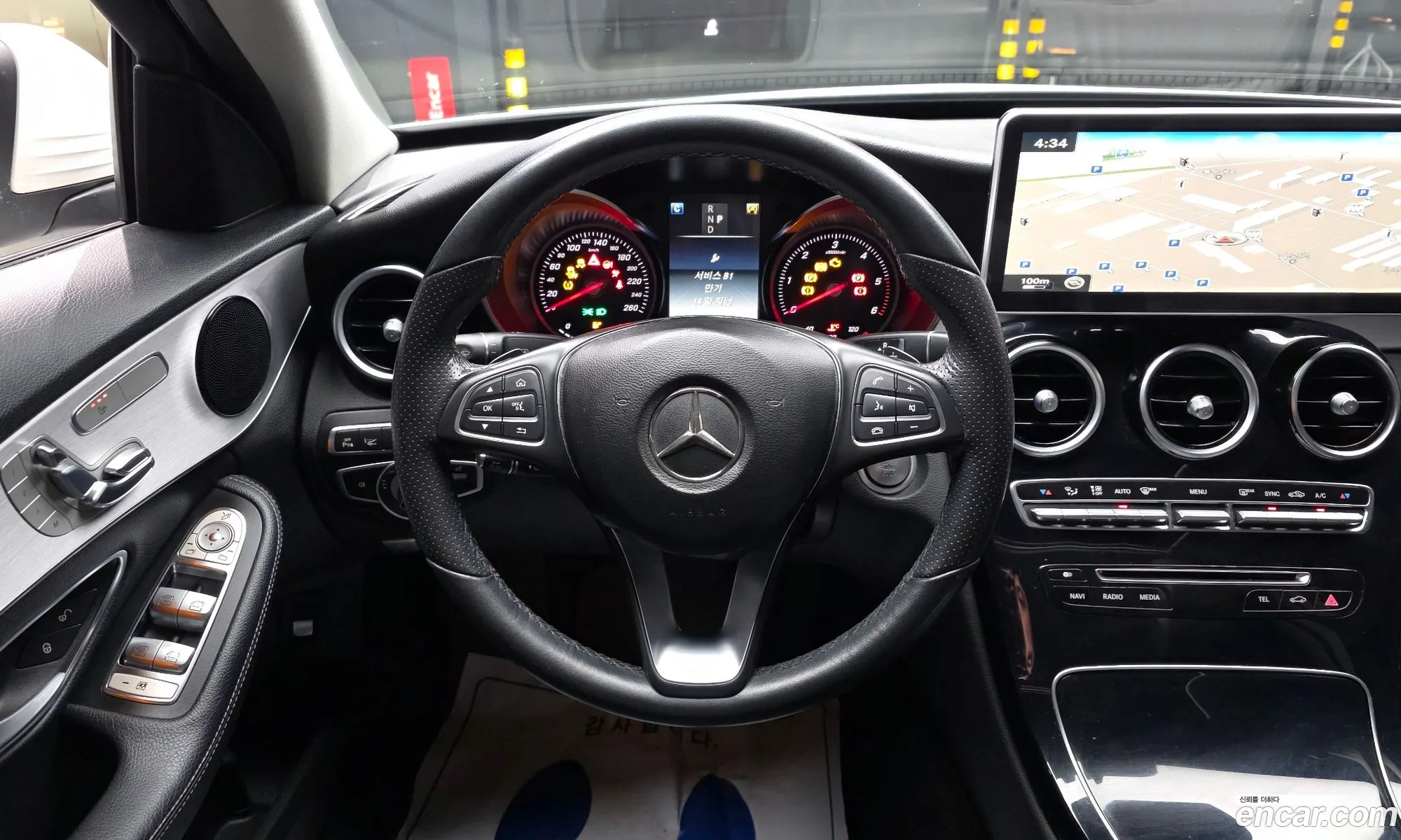 Mercedes-Benz C-Class W205 2017 — 19