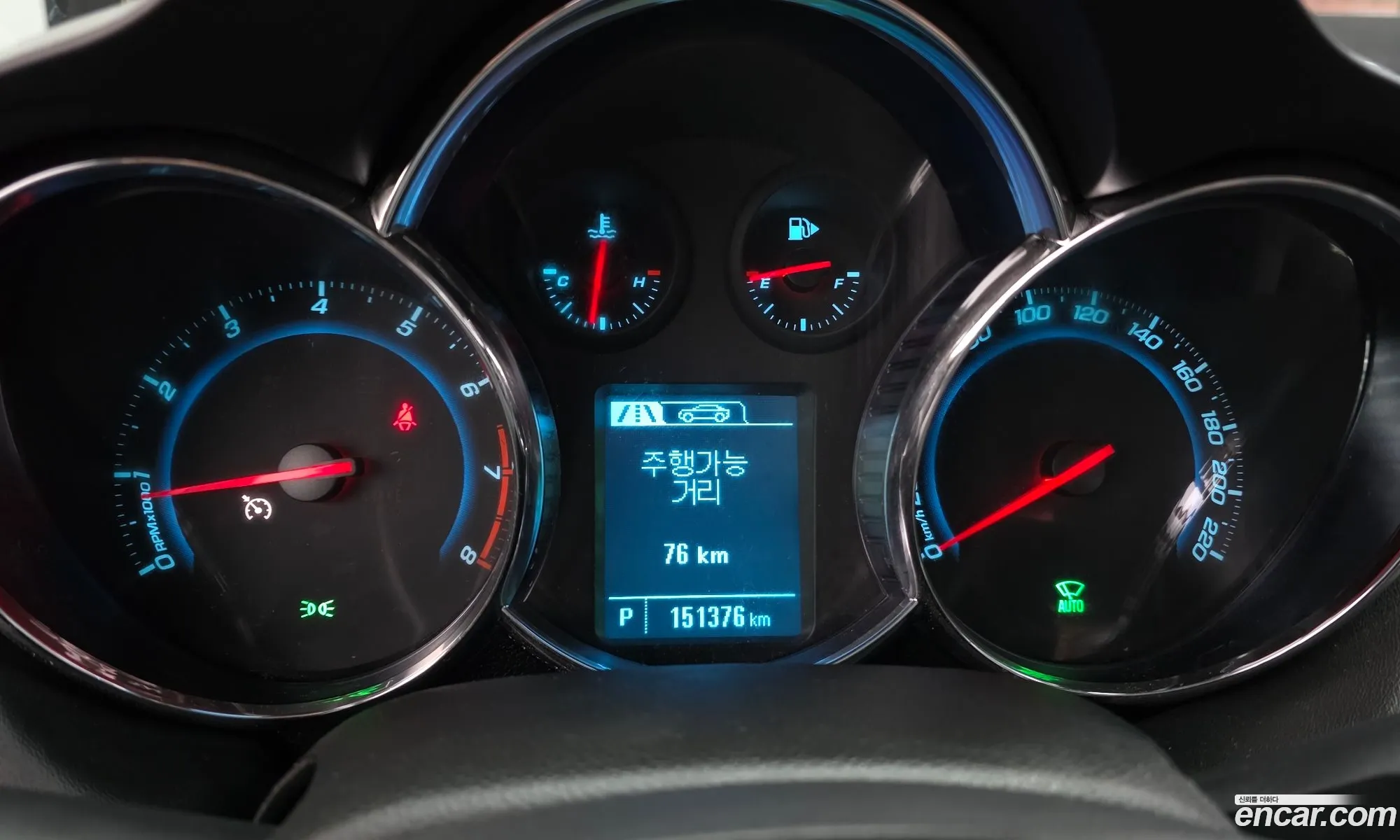 Chevrolet (GM Daewoo) Amazing New Cruze 2015 — 4