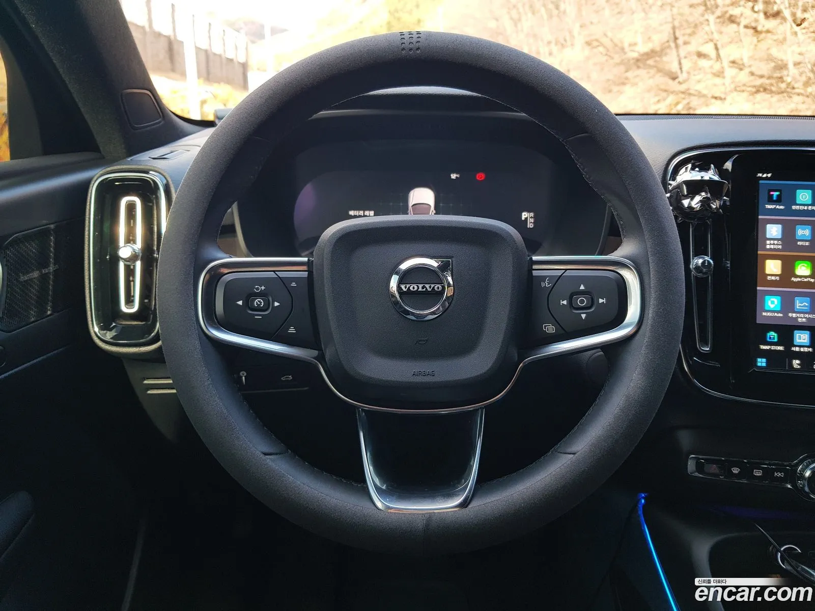 Volvo C40 Recharge 2022 — 15