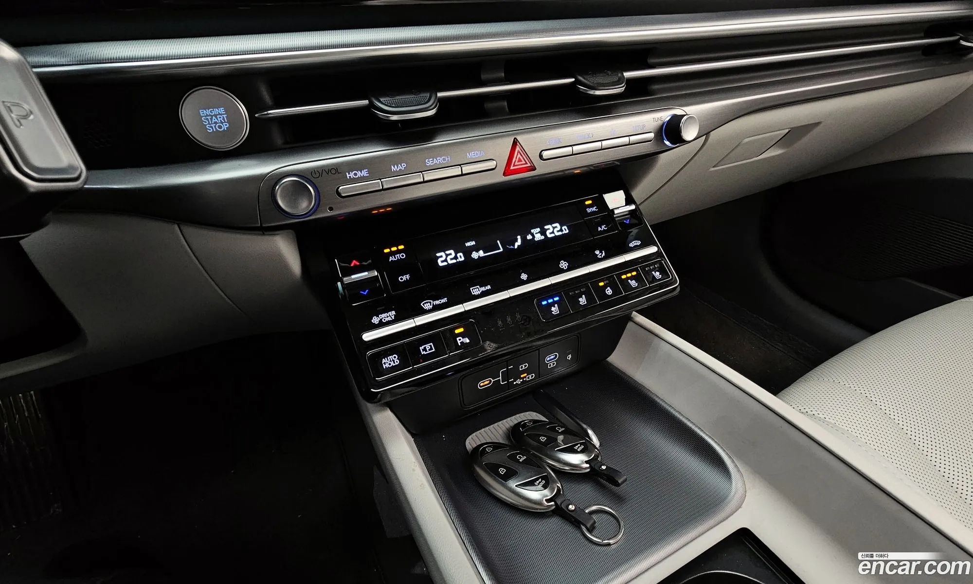 Hyundai Grandeur Hybrid 2024 — 13