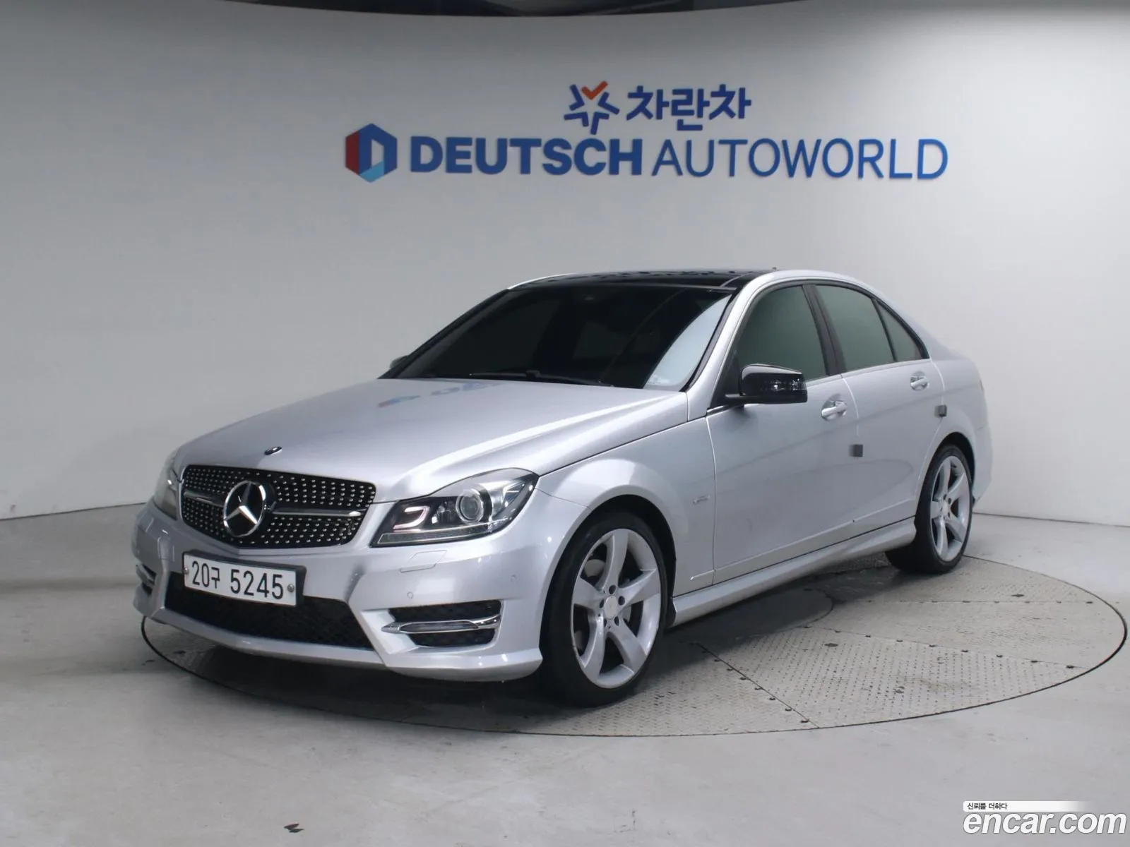 Mercedes-Benz C-Class W204 2014 — 19