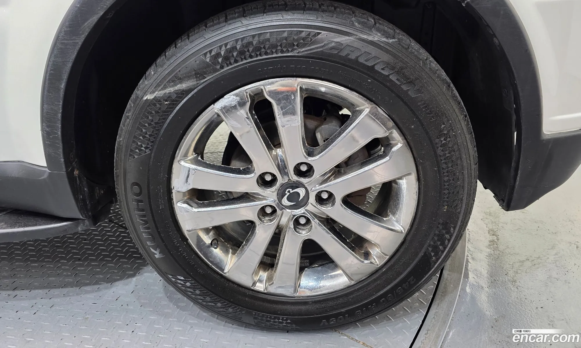 KG Mobility (SsangYong) Rexton W 2014 — 11