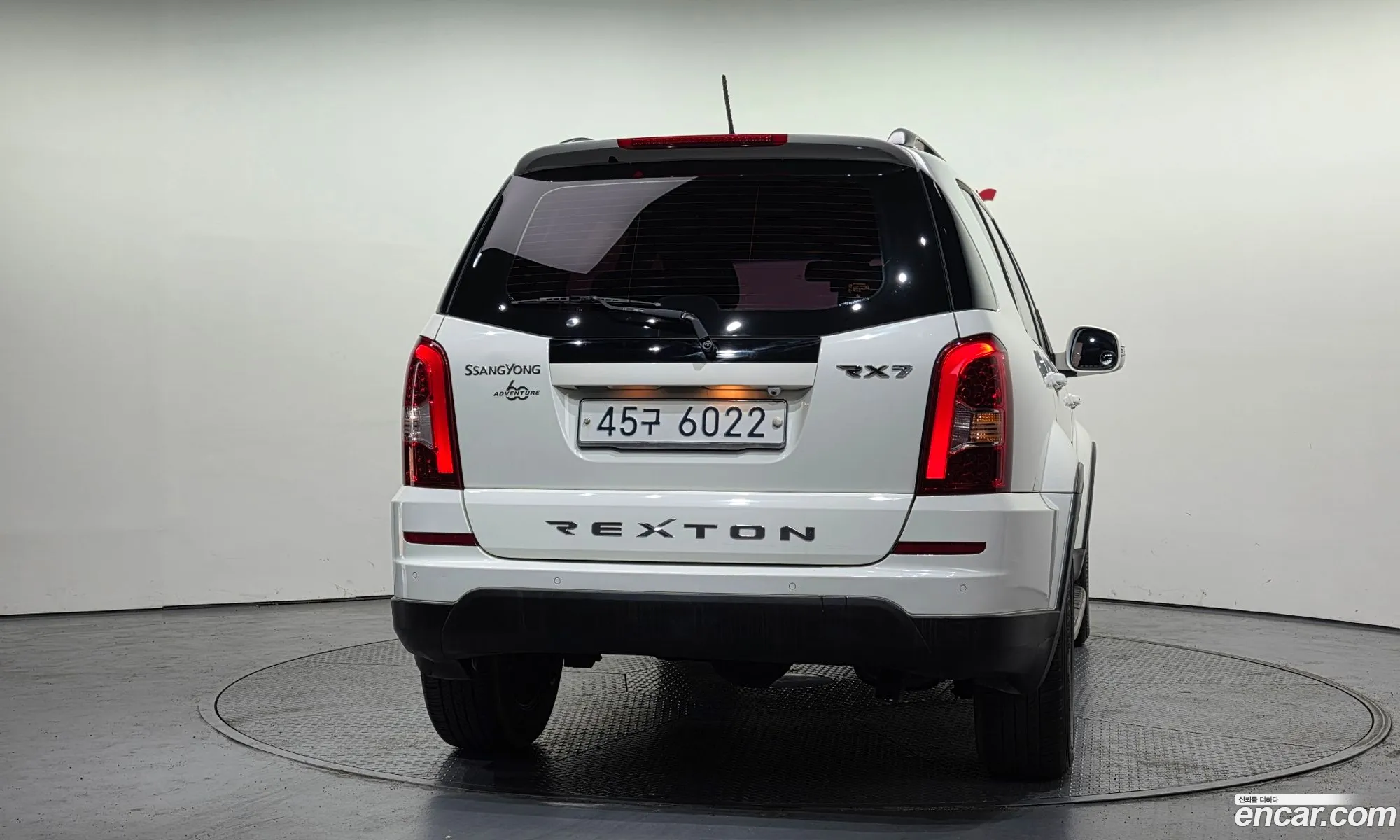 KG Mobility (SsangYong) Rexton W 2014 — 16