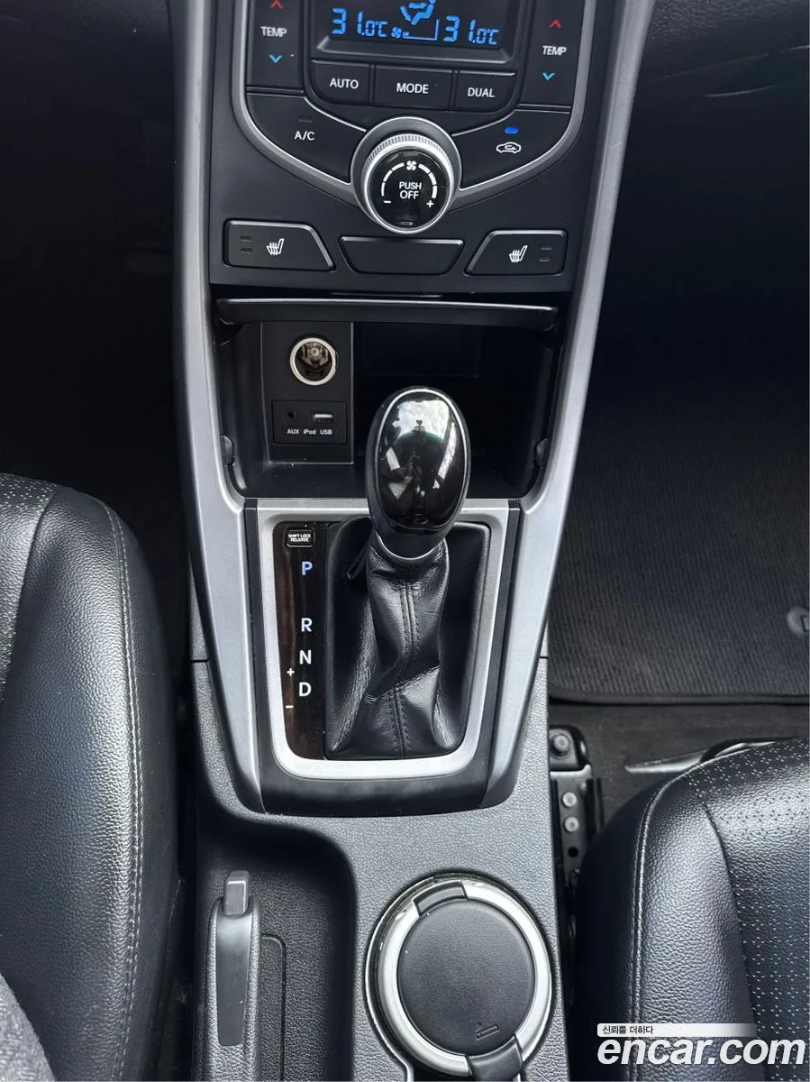 Hyundai Elantra 2014 — 12