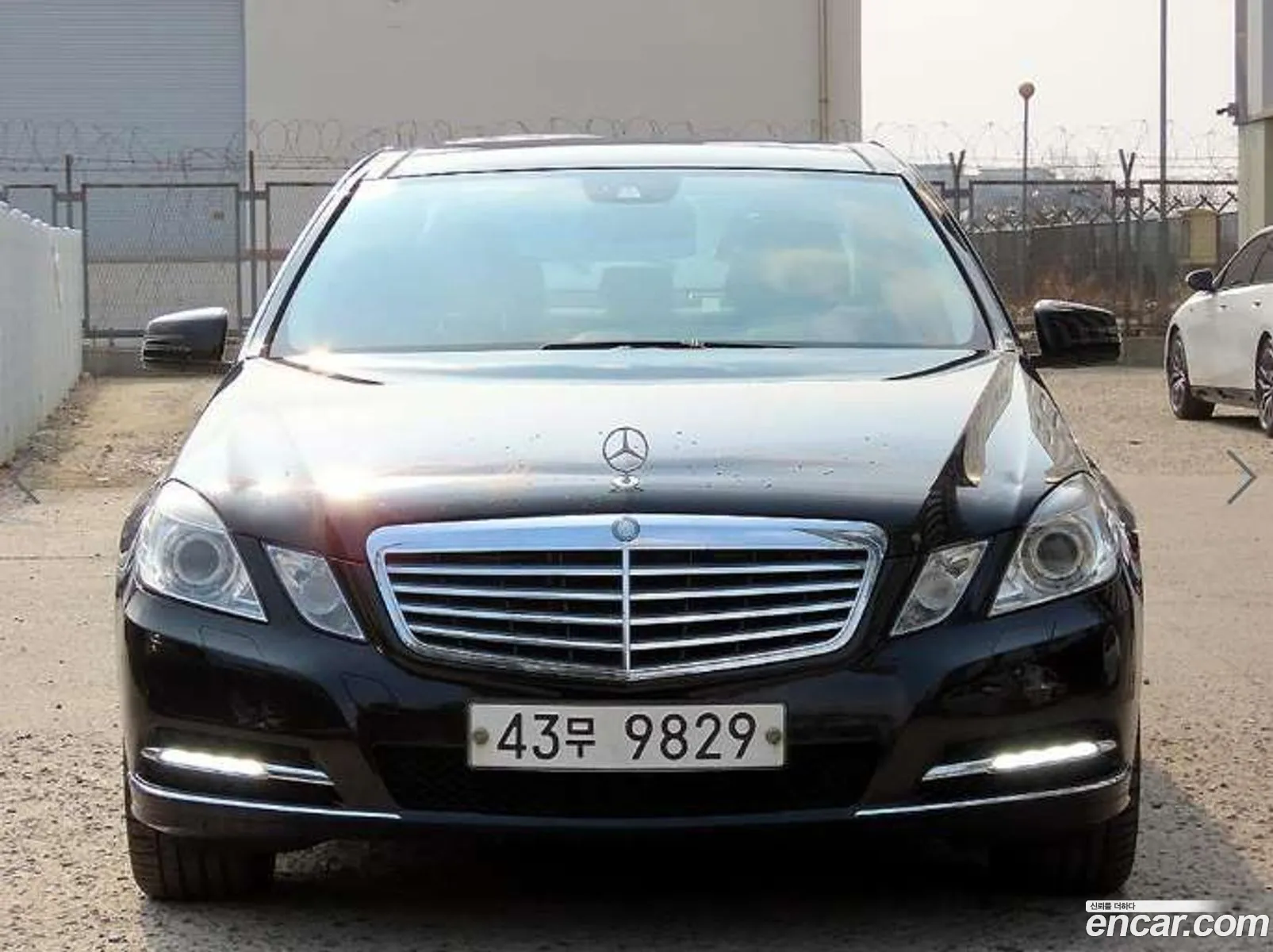 Mercedes-Benz E-Class W212 2012 — 19