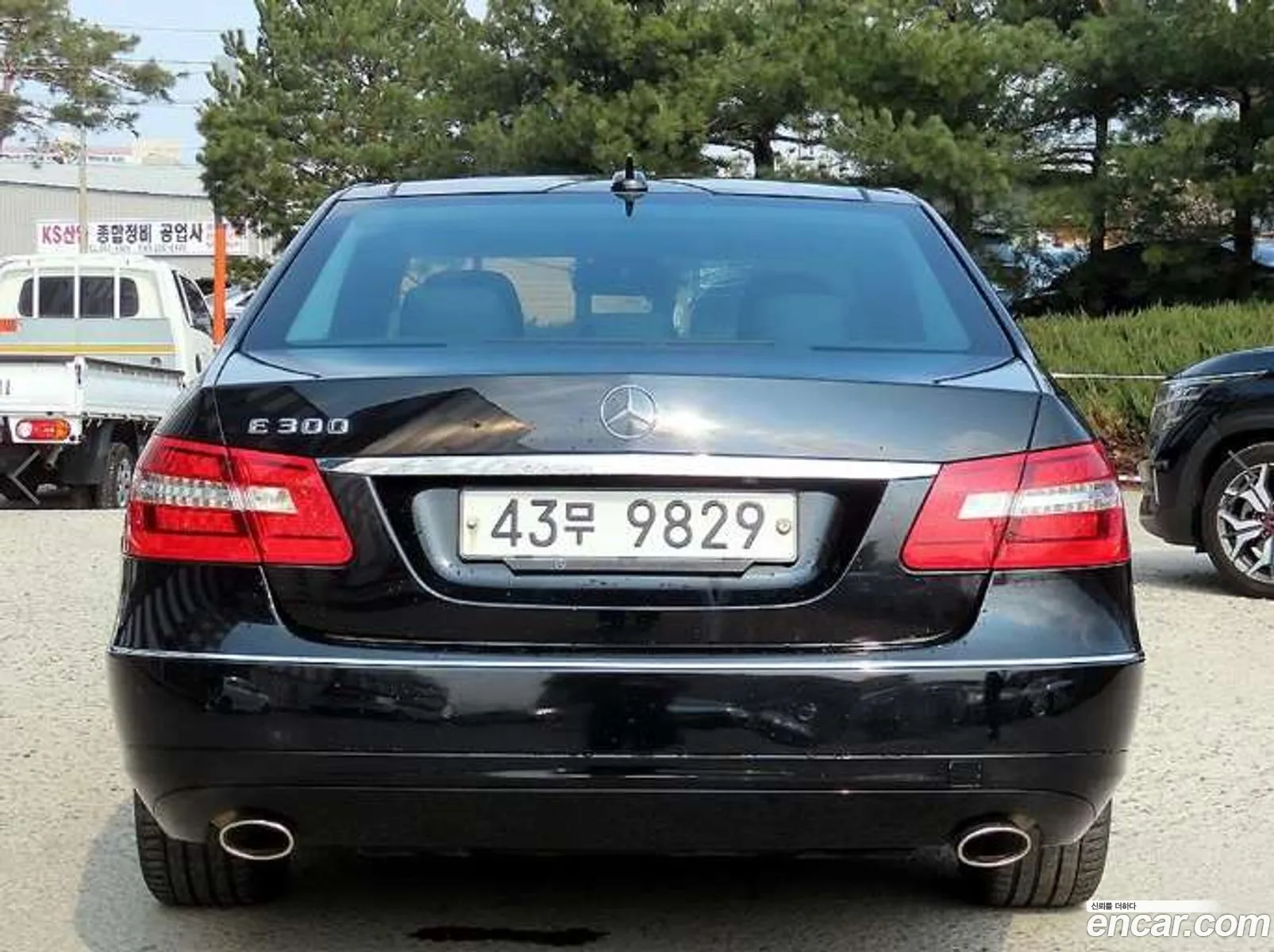 Mercedes-Benz E-Class W212 2012 — 18