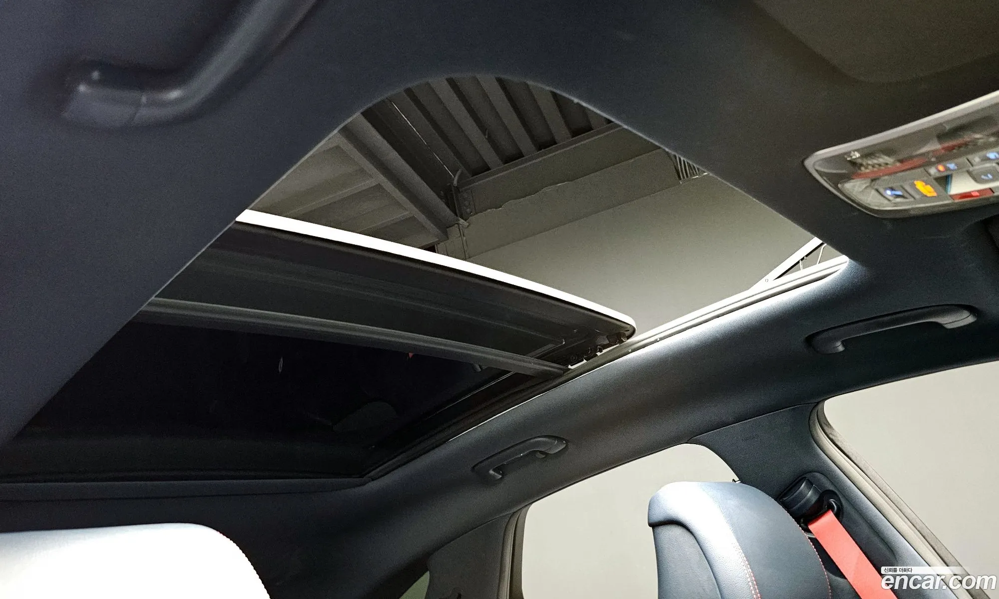 Genesis GV70 2022 — 11