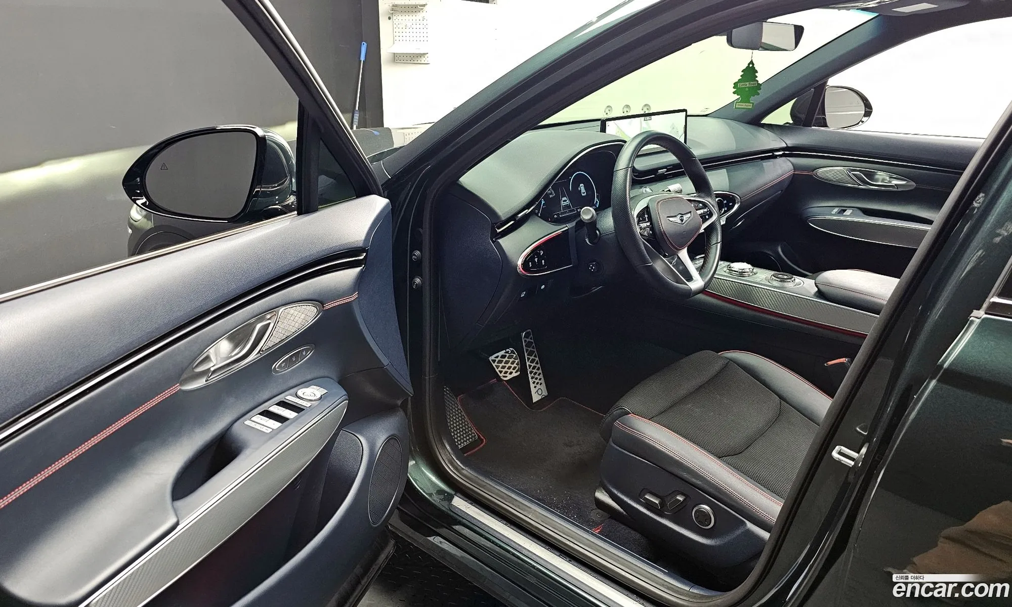 Genesis GV70 2022 — 15