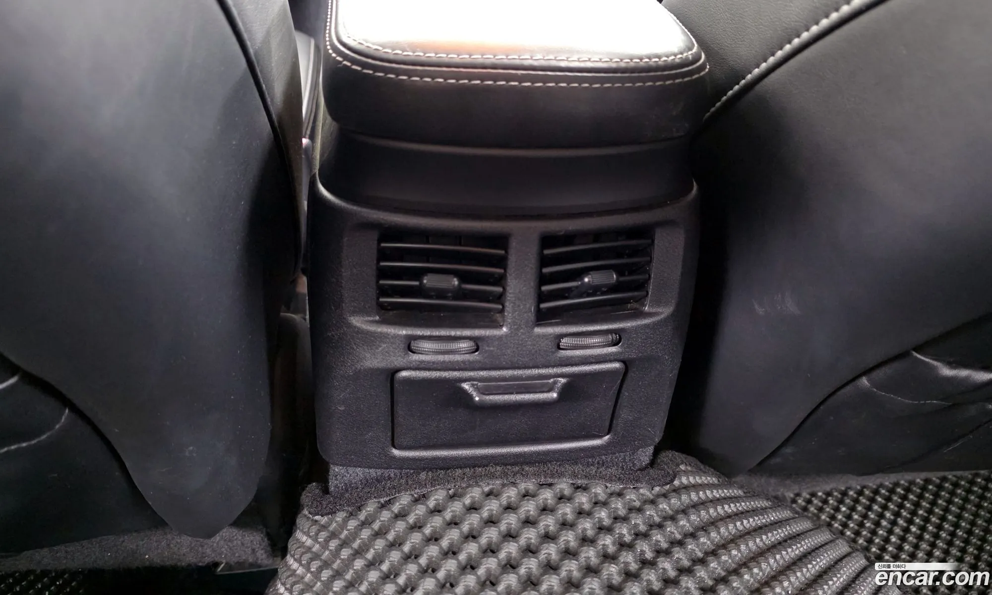 Lexus IS250 2010 — 6