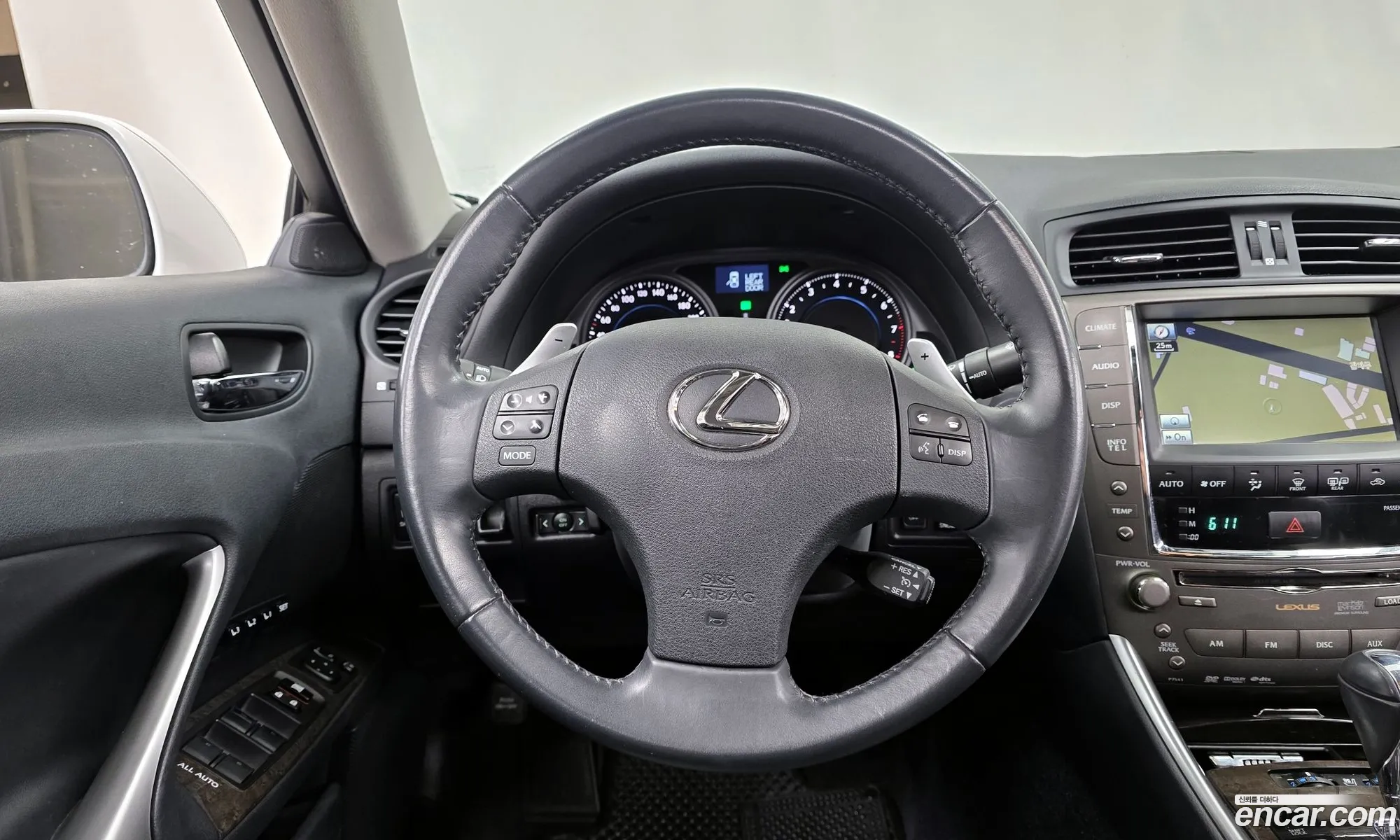 Lexus IS250 2010 — 15