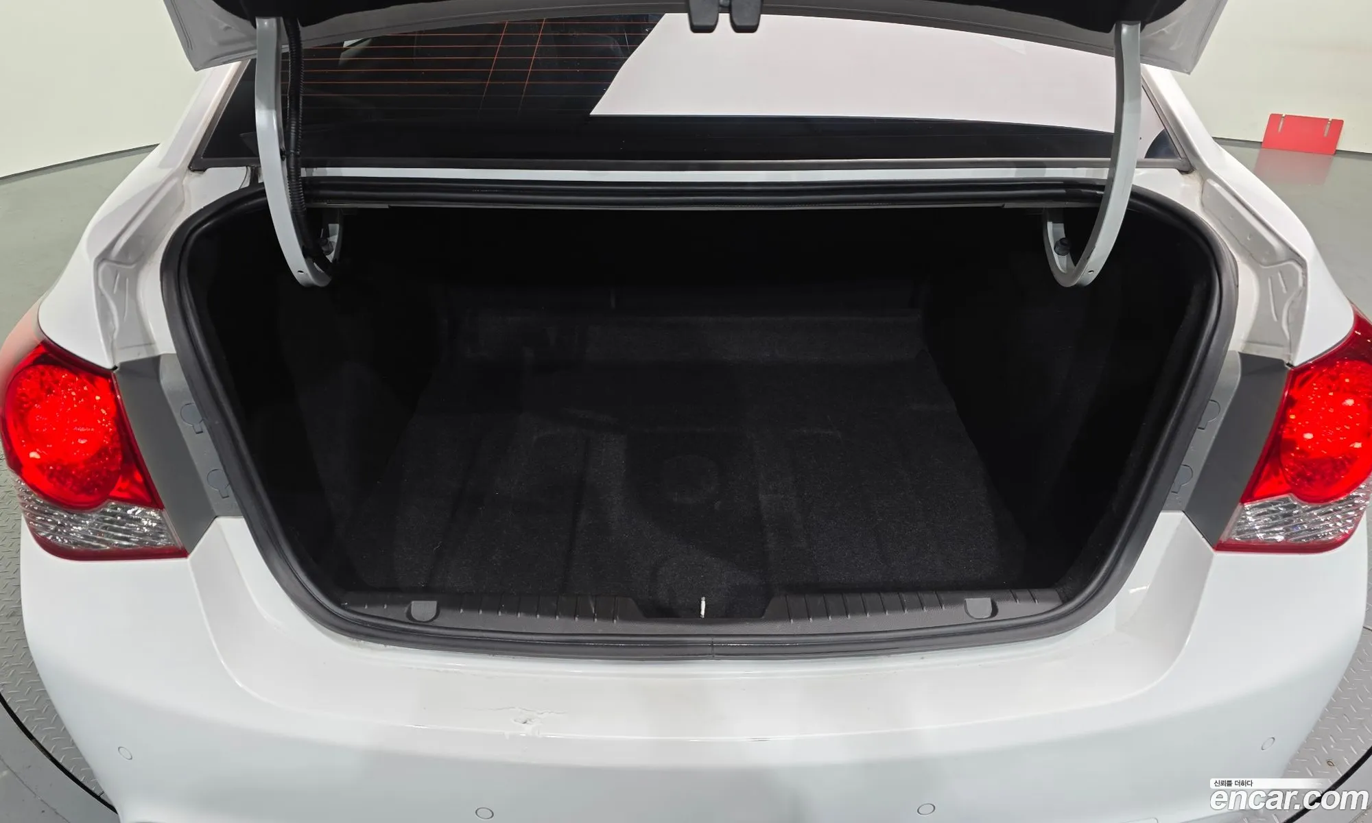 Chevrolet (GM Daewoo) Cruze 2013 — 10