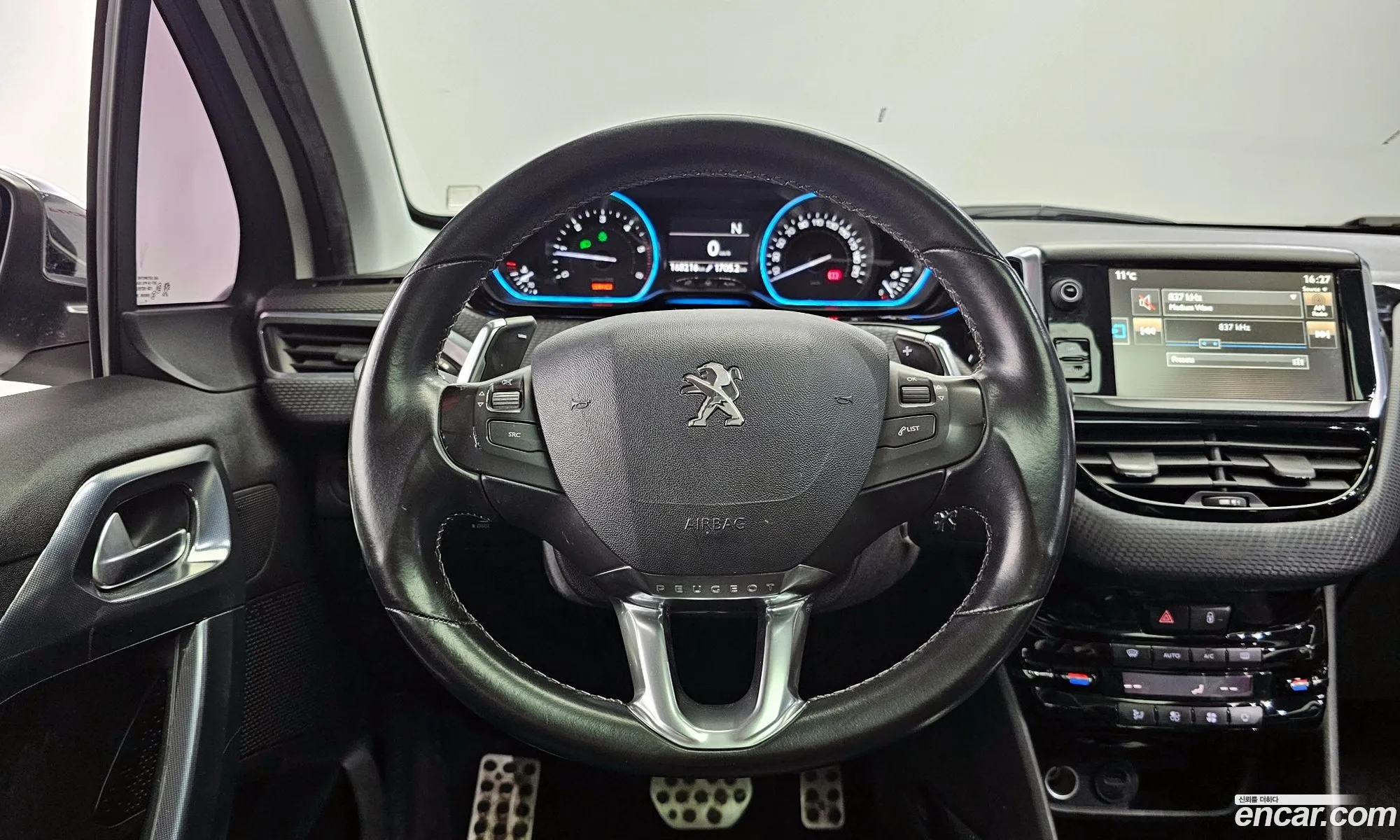Peugeot 2008 2015 VF3CU9HP8FY028833 — 18