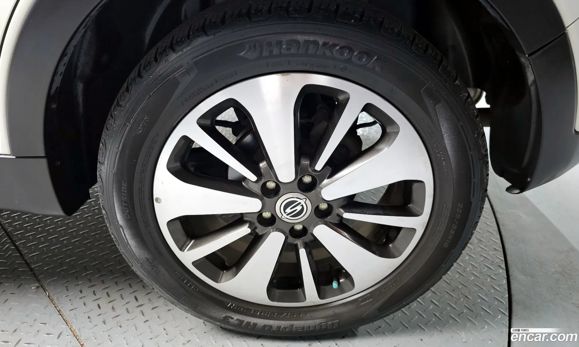 KG Mobility (SsangYong) Korando C 2014 — 16