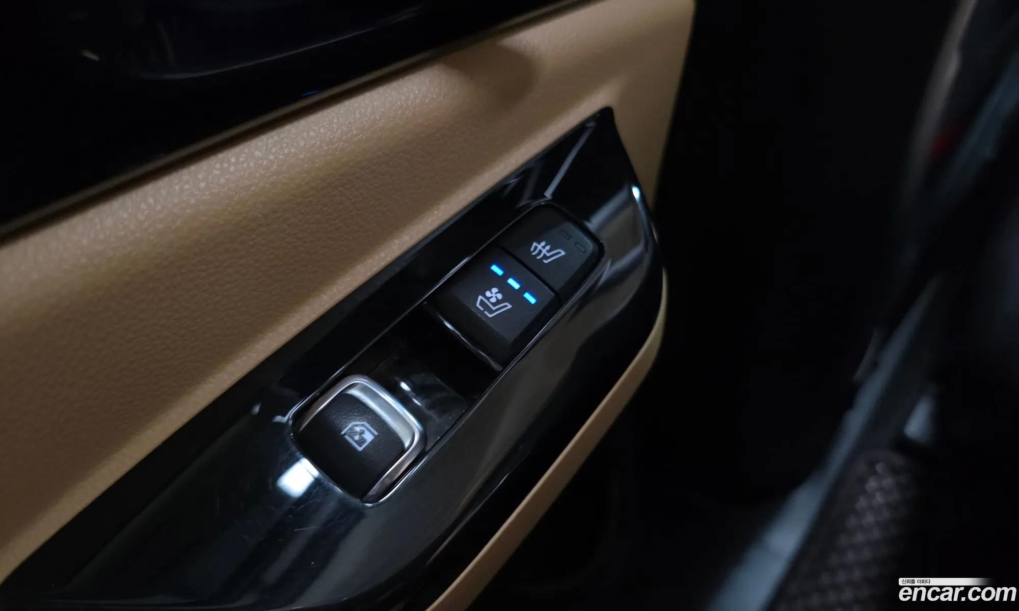 Kia Carnival 2022 — 18