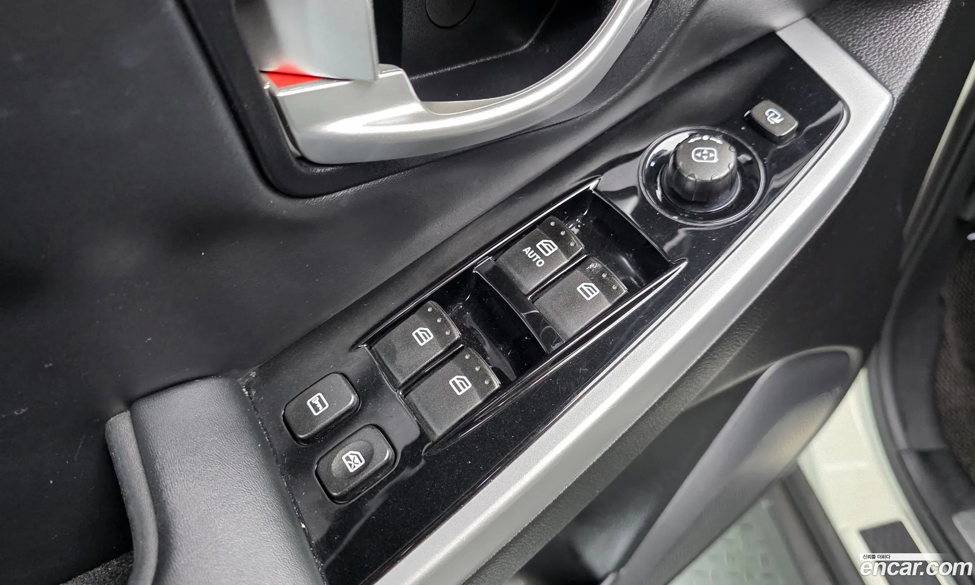 KG Mobility (SsangYong) Korando C 2015 — 6