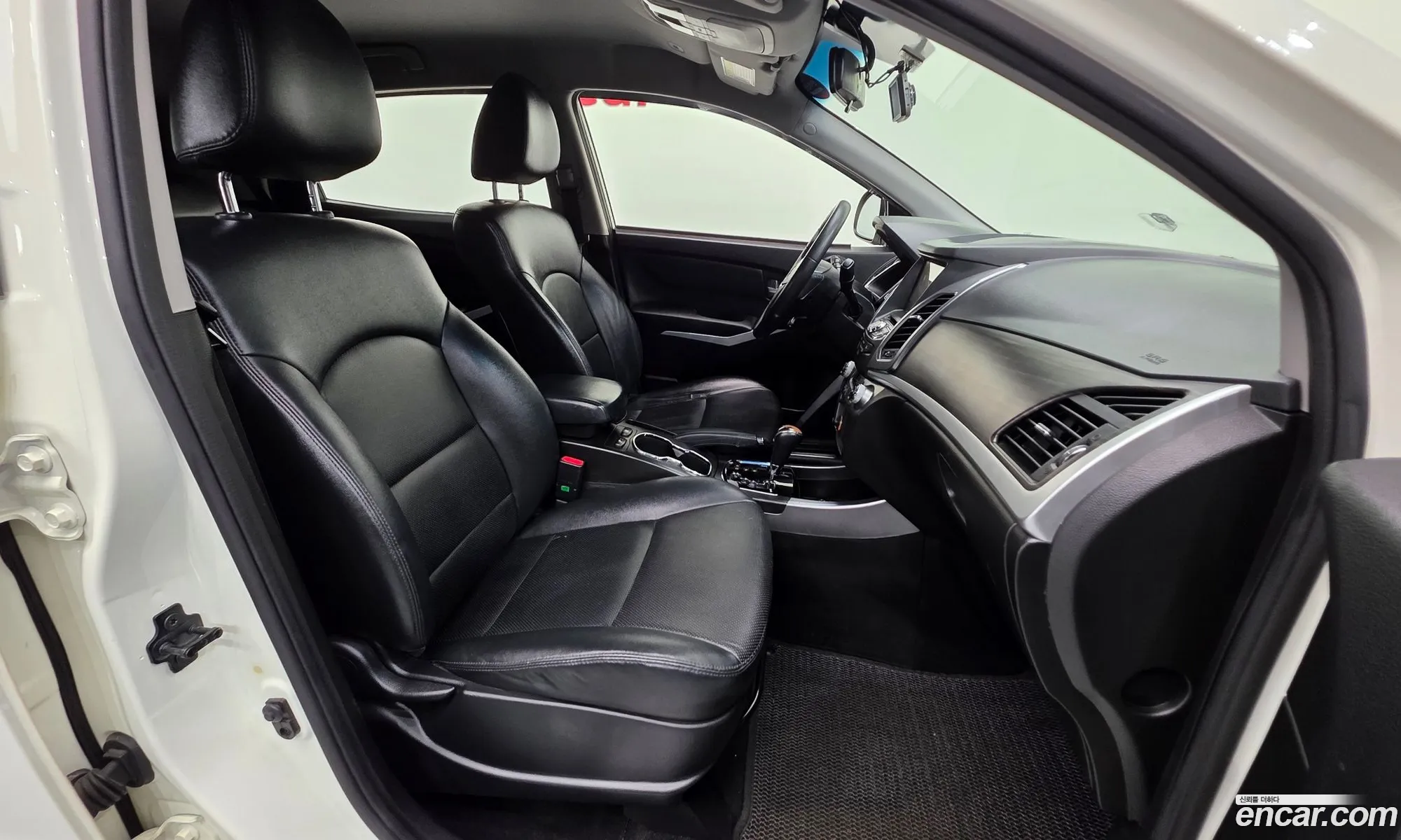 KG Mobility (SsangYong) Korando C 2015 — 15