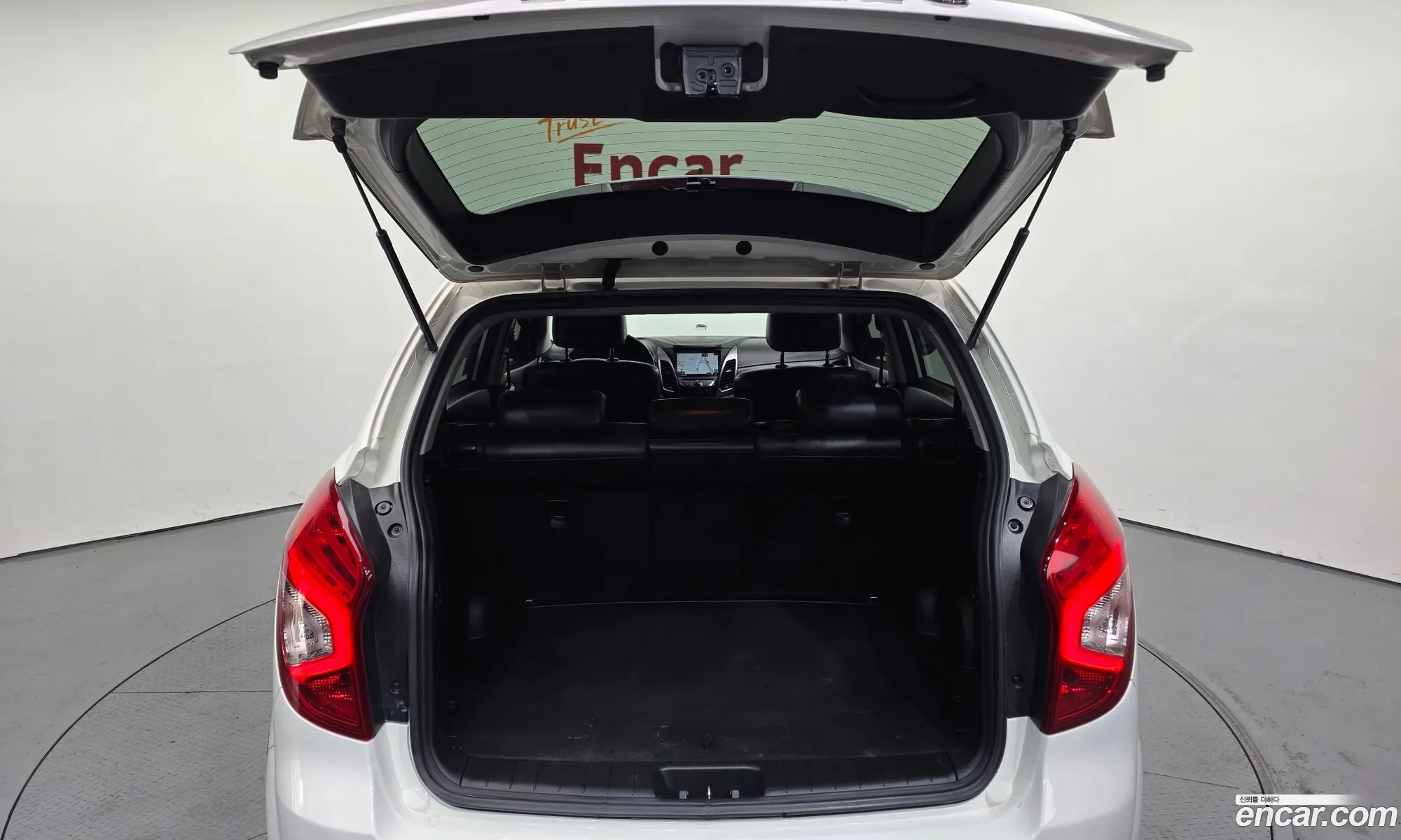 KG Mobility (SsangYong) Korando C 2015 — 20