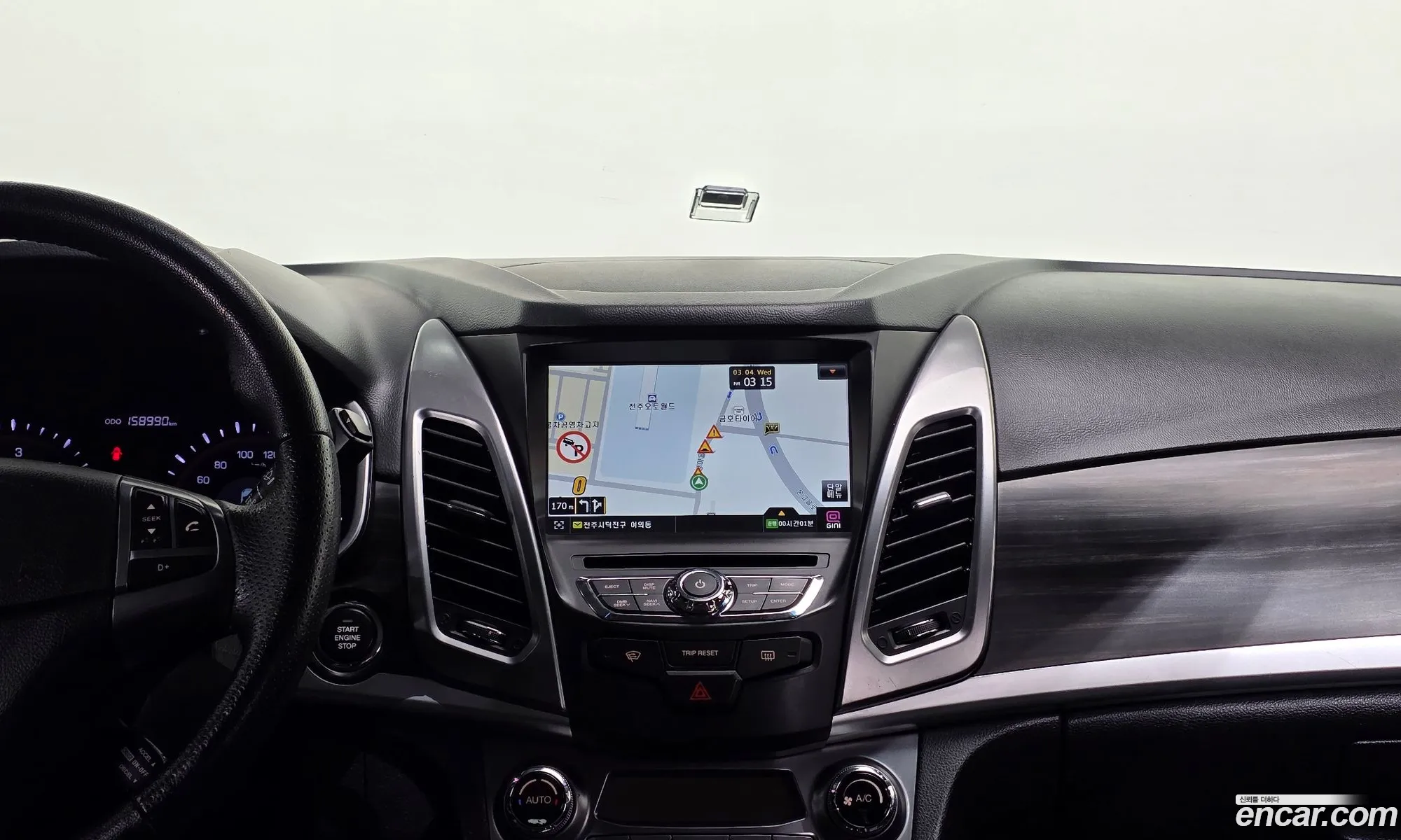 KG Mobility (SsangYong) Korando C 2015 — 13