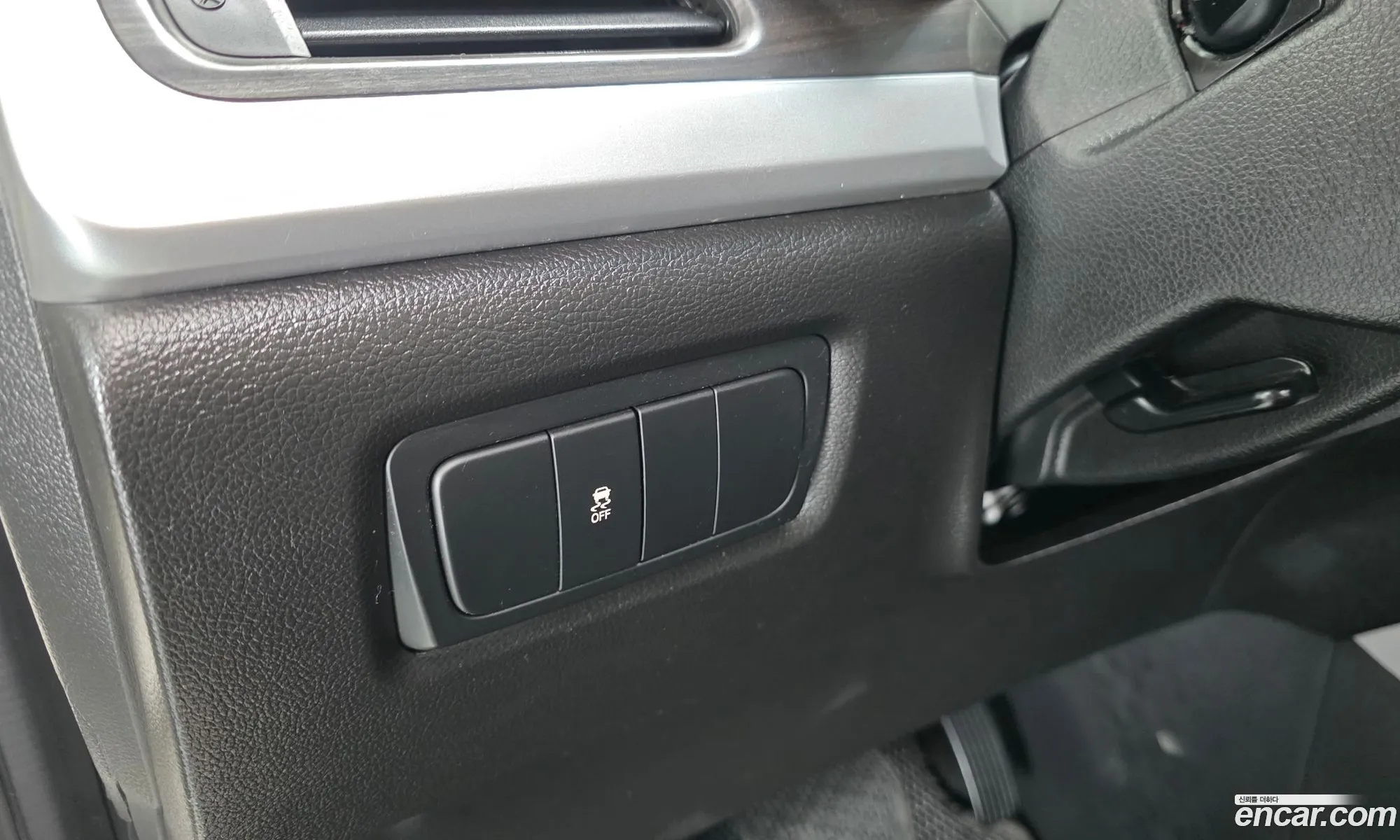 KG Mobility (SsangYong) Korando C 2015 — 3