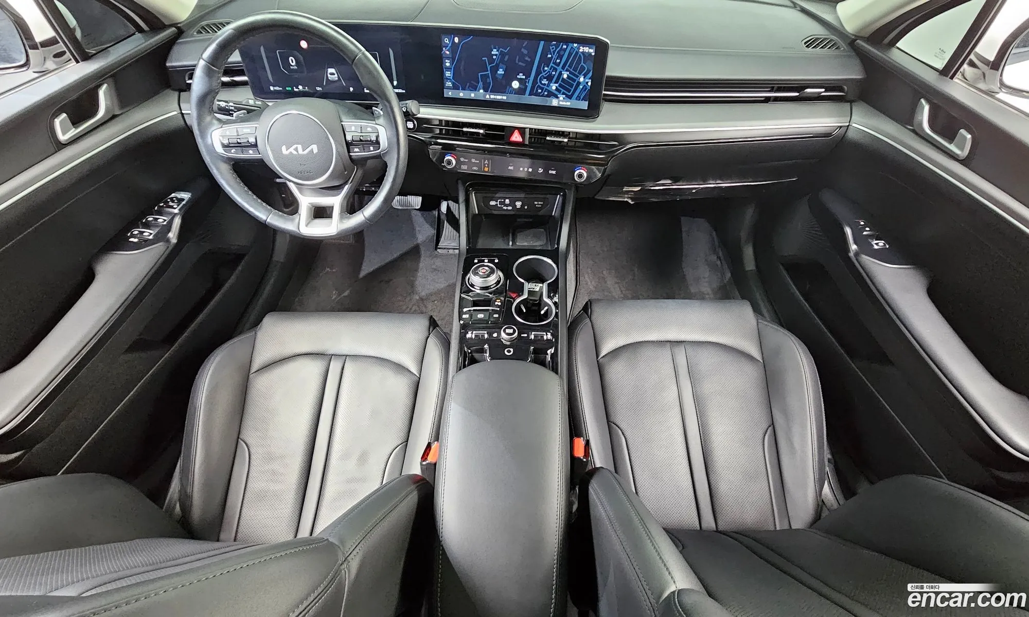 Kia K5 2023 — 9